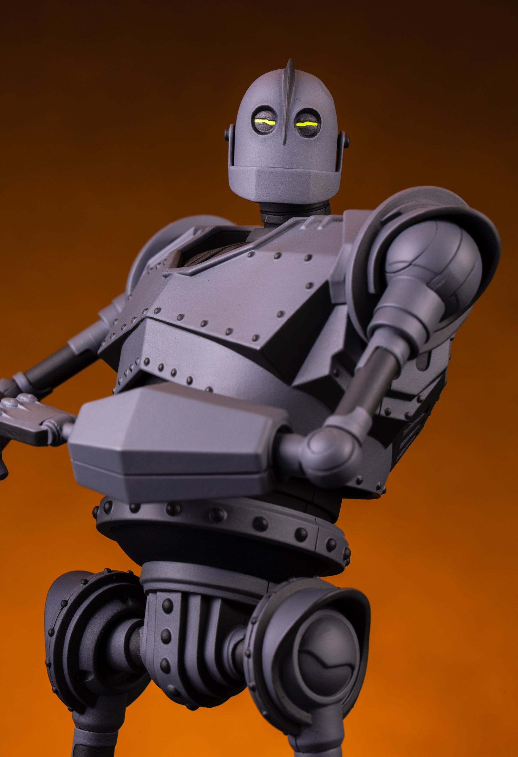 Iron Giant MONDO MECHA Collectible Action Figure - Premium Robot Toy for Display, Gifts & Anime Collections
