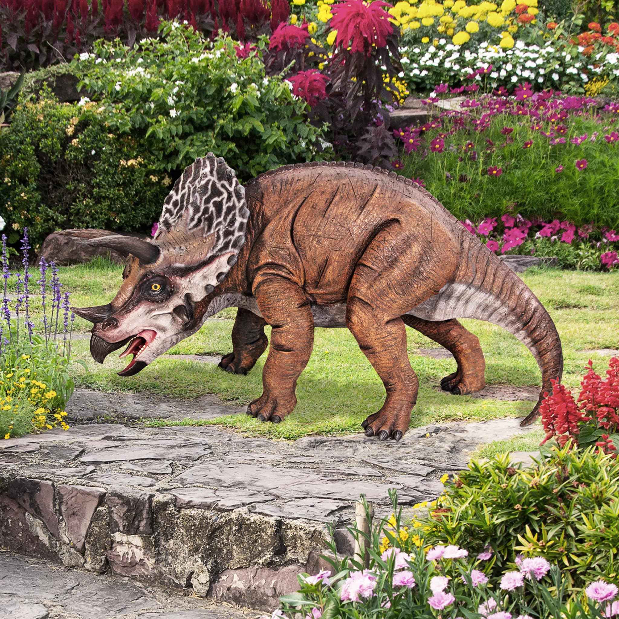 Design Toscano Triceratops Scaled Dinosaur Statue - Lifelike Prehistoric Dinosaur Decor for Home, Office, or Garden - Perfect for Dinosaur Lovers and Jurassic Themed Spaces