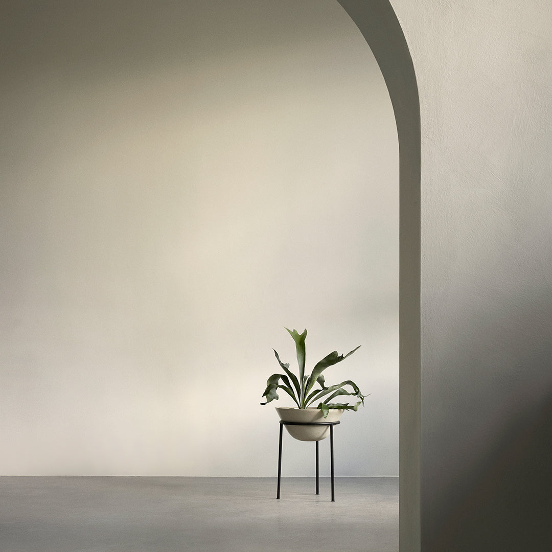 Modern Menu Daiza Planter - Elegant Ceramic Flower Pot for Indoor Plants, Succulents & Home Decor | Perfect for Living Room, Office Desk & Gift Ideas