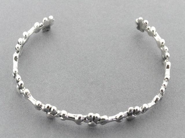 Sterling Silver Dog & Bone Cuff Bracelet for Women - Trendy Pet Lover Jewelry Gift for Dog Owners, Perfect for Casual Wear and Special Occasions