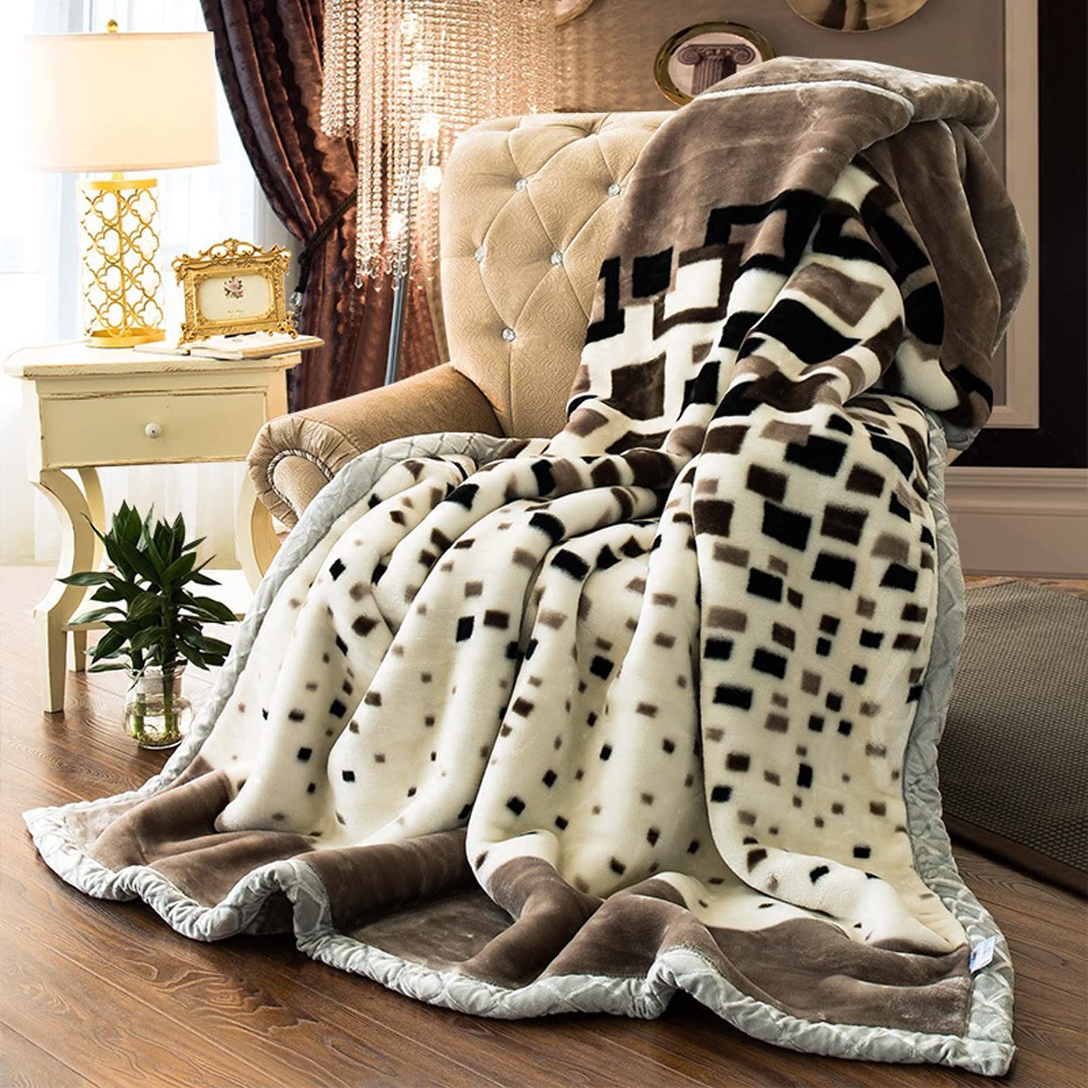 King Size Warm Winter Fleece Plush Blanket - 4kg Korean Mink Reversible Raschel Bed Blanket 200x230cm - Cozy for Home, Bedroom, Sofa & Outdoor Use