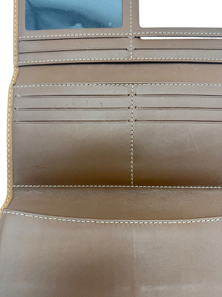Carolina Herrera Genuine Leather Printed Continental Wallet for Men - Slim RFID Blocking Bifold Wallet with ID Window - Perfect for Business, Travel & Everyday Use