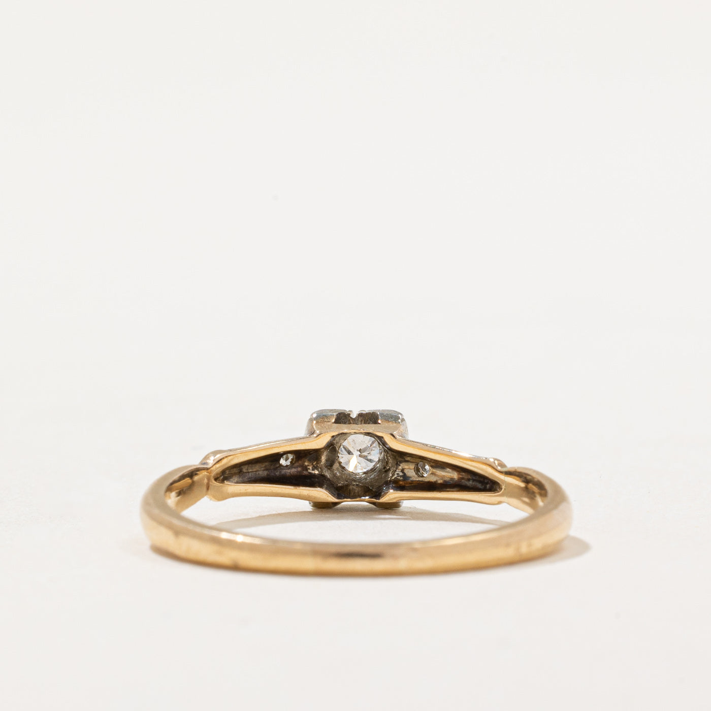 0.11ctw Flush Set Diamond Ring for Women - Size 8 | Minimalist Wedding Band, Anniversary Gift, Everyday Elegance Jewelry