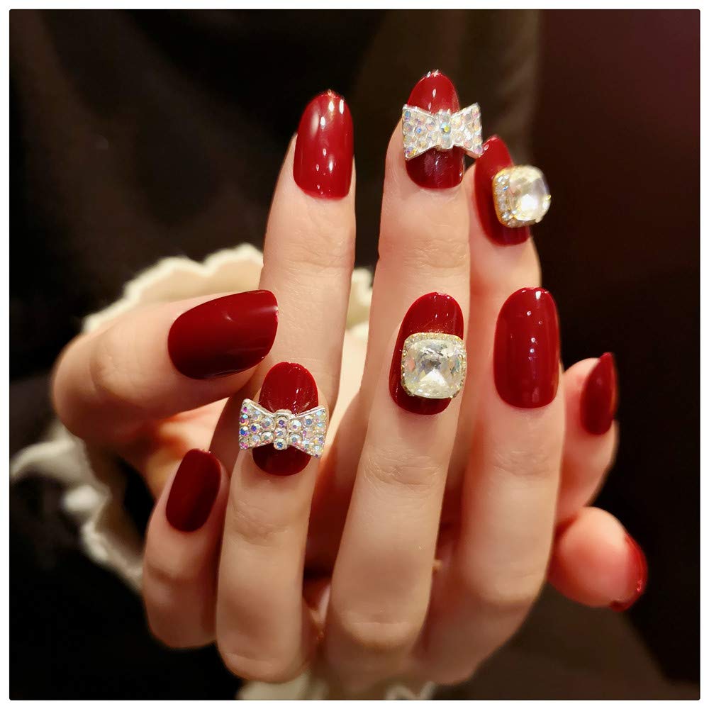 False Nails for Wedding - Detachable Fake Nail Tips with Stickers, Easy to Wear & Reusable - Perfect for Bridal Parties, Prom, Date Night & Special Occasions