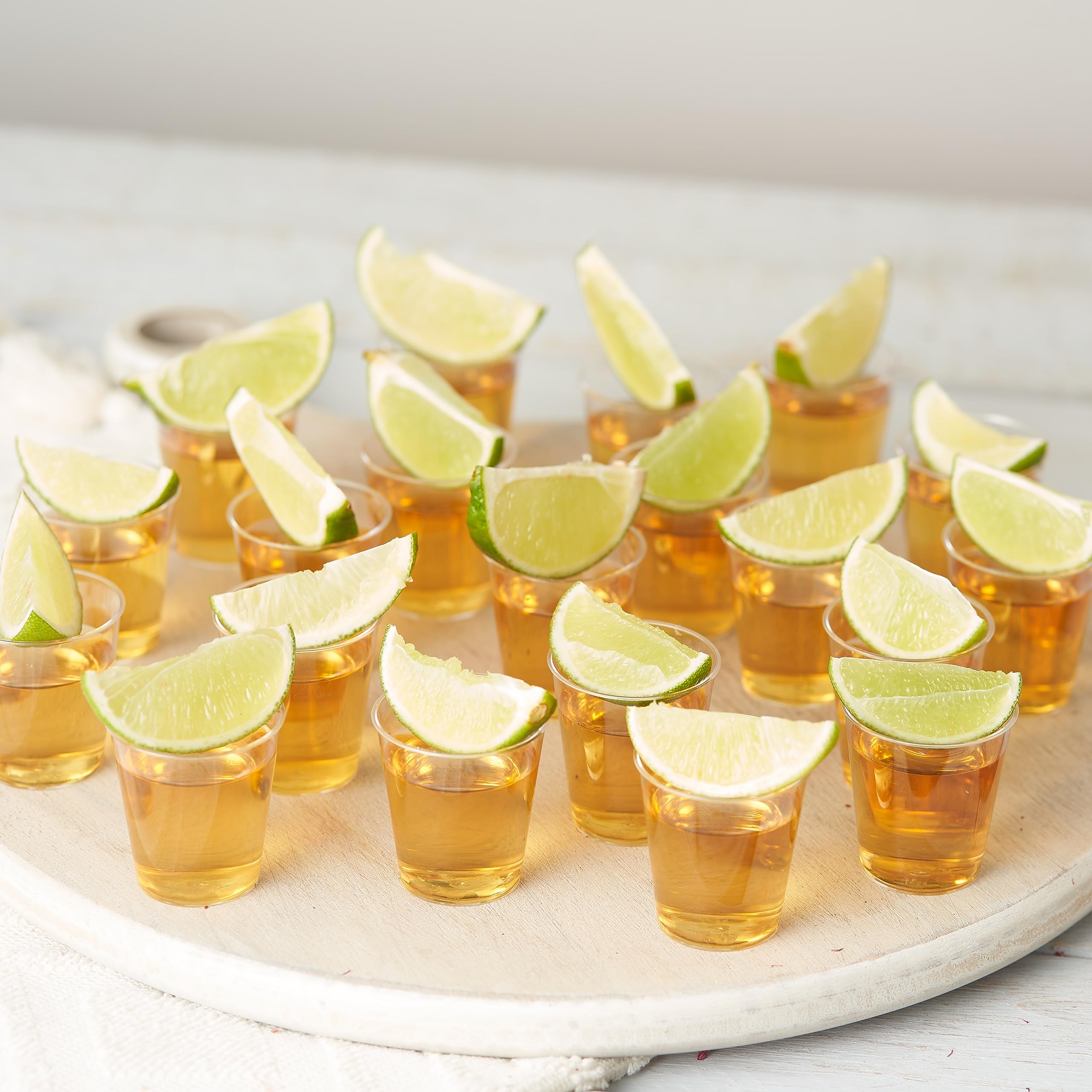 MATANA 500-Pack 1oz Clear Plastic Shot Glasses - Mini Disposable Shot Cups for Cocktails, Jello Shots, Wine Tasting, Condiments & Party Supplies (Bulk, Reusable) - Perfect for Bars, Weddings, Catering & Home Entertaining