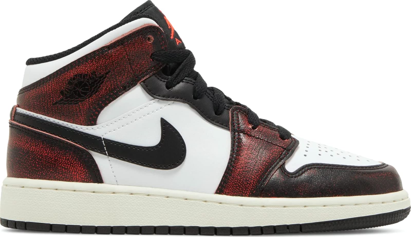Nike Kids Air Jordan 1 Retro High OG GS Basketball Shoes - Black/White/Sail/Infrared 23 - Size 7 US Big Kid - Stylish & Comfortable Sneakers for School, Sports & Casual Wear