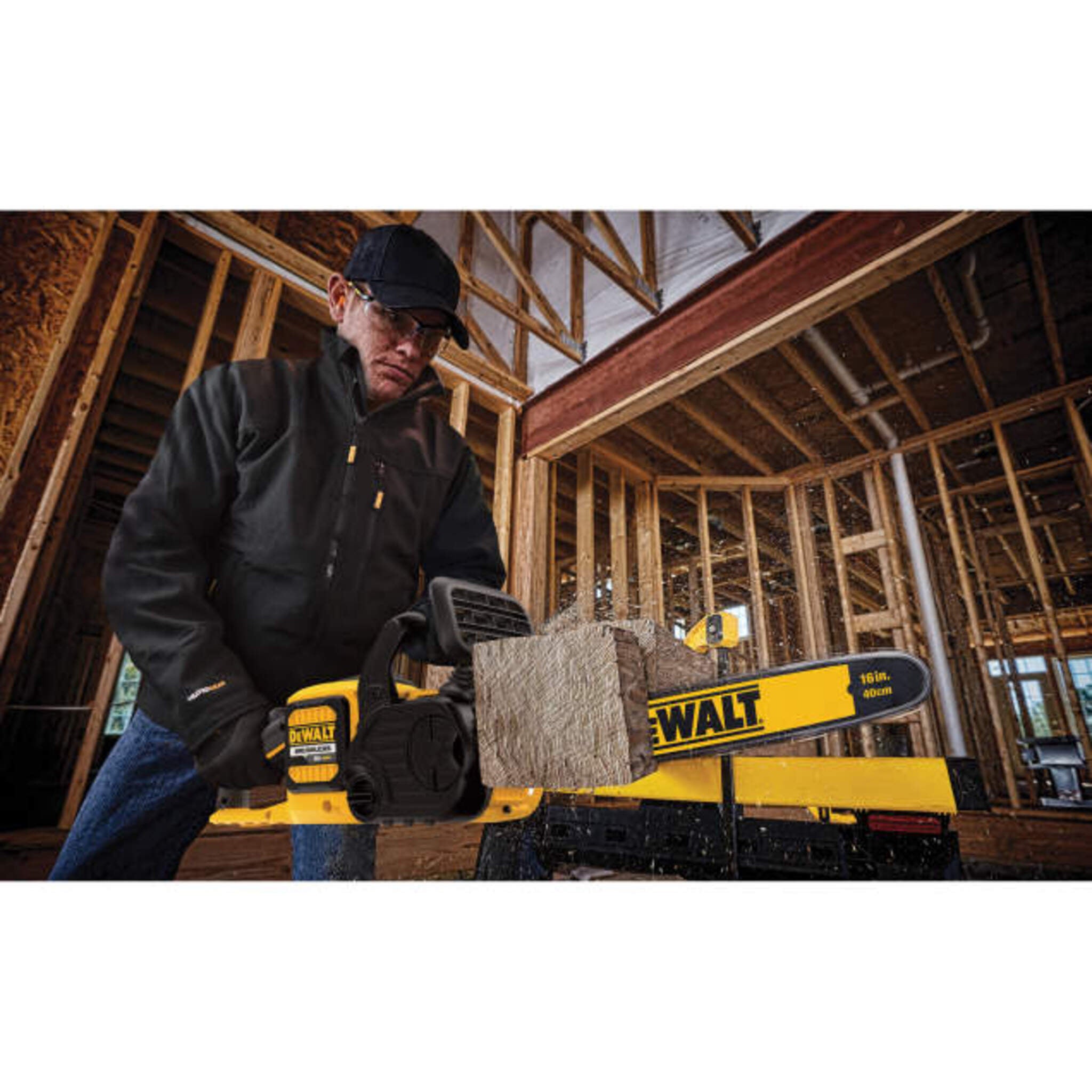 DEWALT® Men's Heated Fleece Lined Soft Shell Jacket with Battery – 5 Heating Zones, Water & Wind Resistant, Adjustable Fit, 5 Pockets | Sizes S-3XL | Perfect for Outdoor Work, Winter Sports & Cold Weather Activities