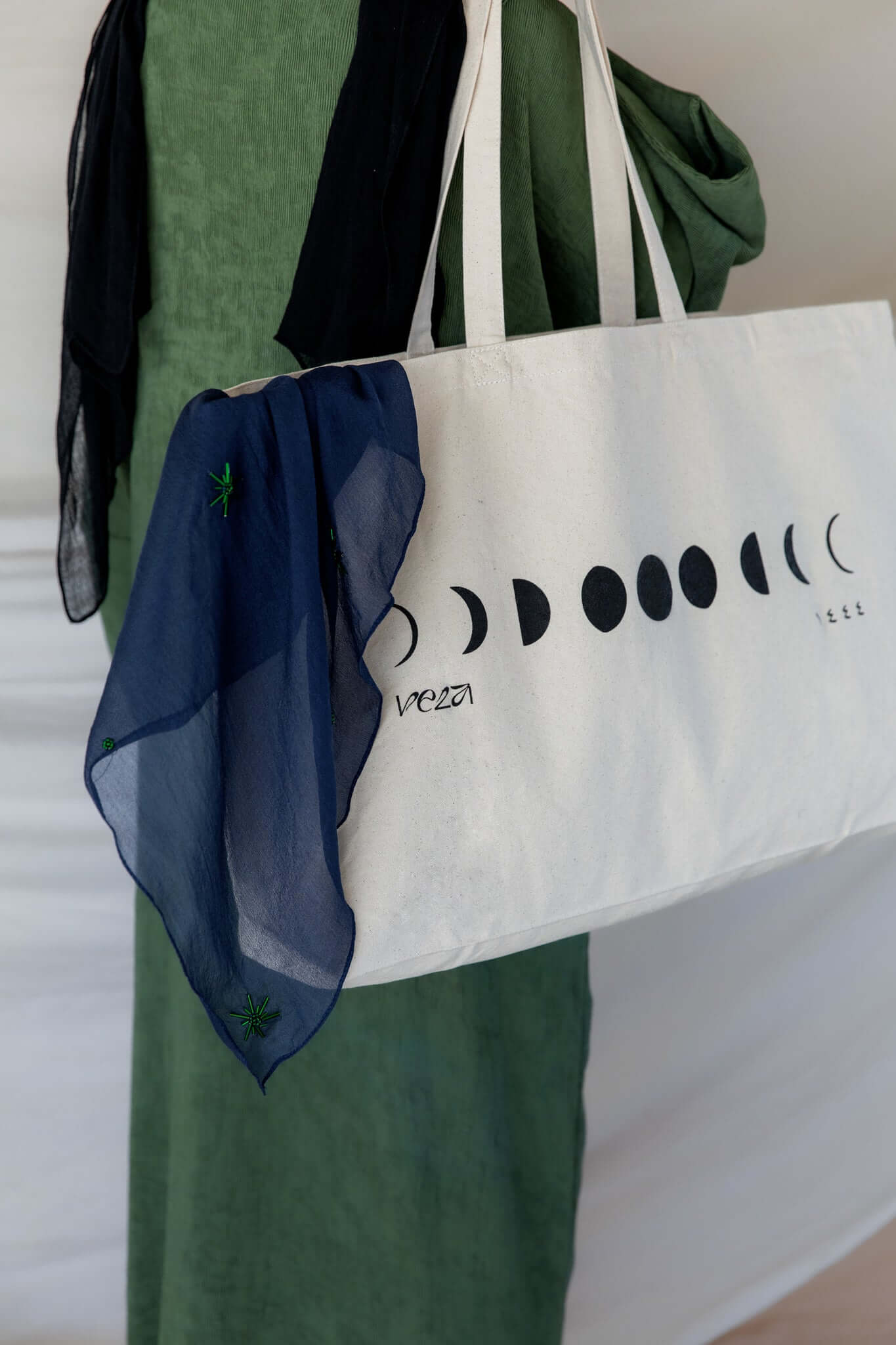 Vela Tote Bag - Stylish & Durable Women's Handbag for Work, Travel & Everyday Use | Perfect for Office, Shopping & Weekend Outings