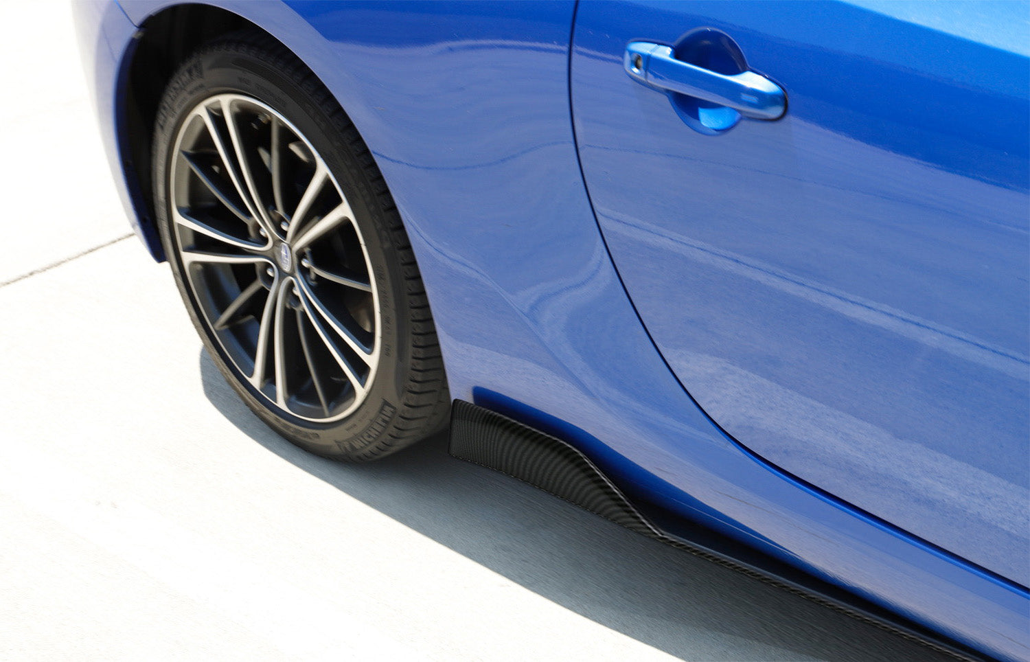 Premium Carbon Fiber Universal Rear Side Skirt Winglets Diffusers - Extra Long Left/Right Design for Enhanced Aerodynamics & Style | Perfect for Sports Cars, Tuner Vehicles & Performance Upgrades