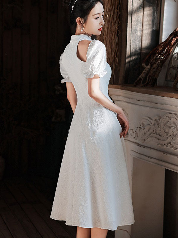 Elegant White and Red Cold Shoulder Halter Neck Qi Pao Cheongsam Wedding Dress - Perfect for Bridal Showers, Chinese Tea Ceremonies, and Formal Evening Events