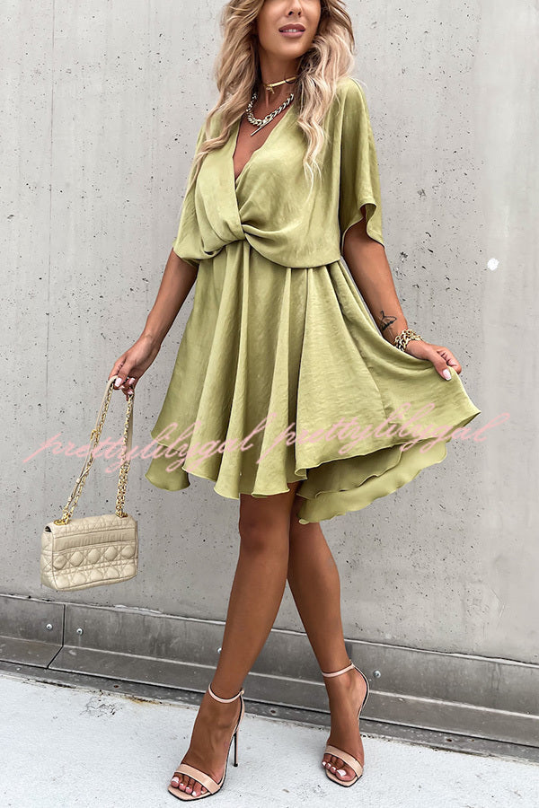 Elegant Batwing Sleeve Satin Dress for Women - Chic Party & Evening Gown - Perfect for Weddings, Cocktail Parties, and Special Occasions