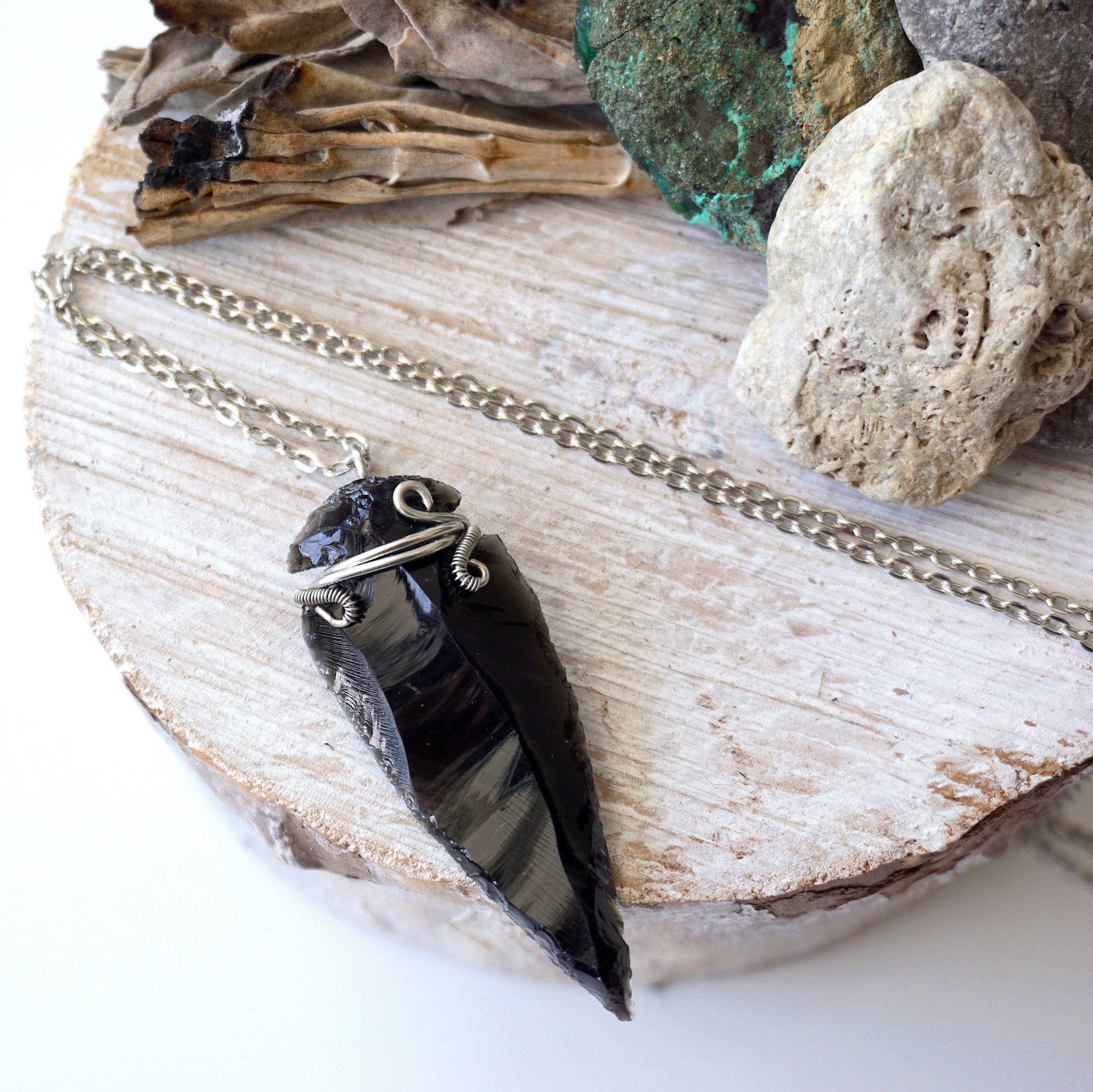Obsidian Arrowhead Pendant Necklace - Dark Silver Gothic Jewelry for Men & Women | Perfect for Spiritual Protection, Meditation & Boho Fashion