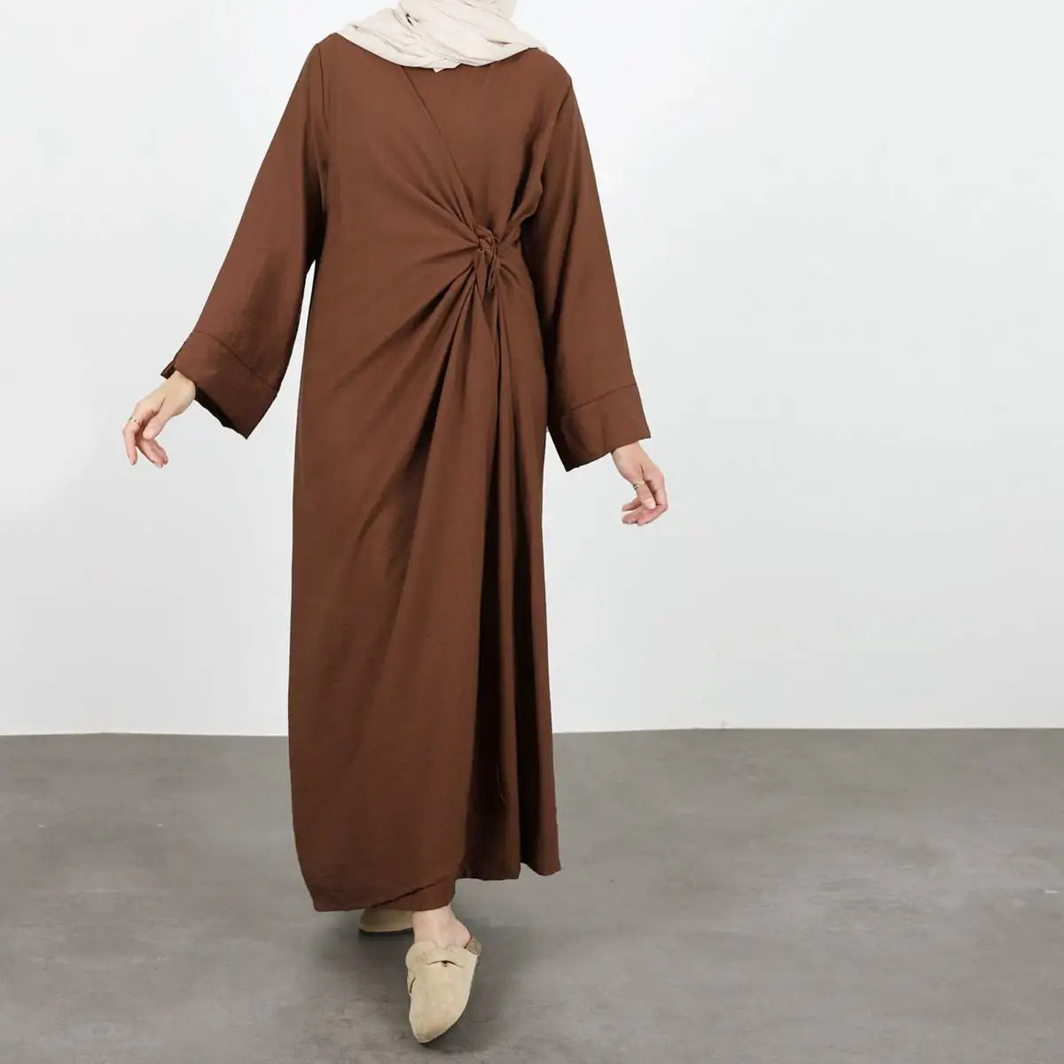 Elegant Wrinkle-Resistant Lace-Up Abaya Dress for Women - Modest Islamic Fashion for Prayer, Wedding & Special Occasions