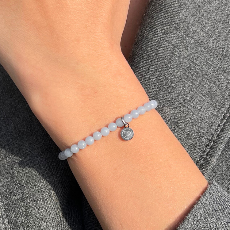 Celestite Healing Crystal Bracelet for Women - Natural Stone Beaded Wristband for Stress Relief & Positive Energy - Perfect for Meditation, Yoga & Spiritual Balance