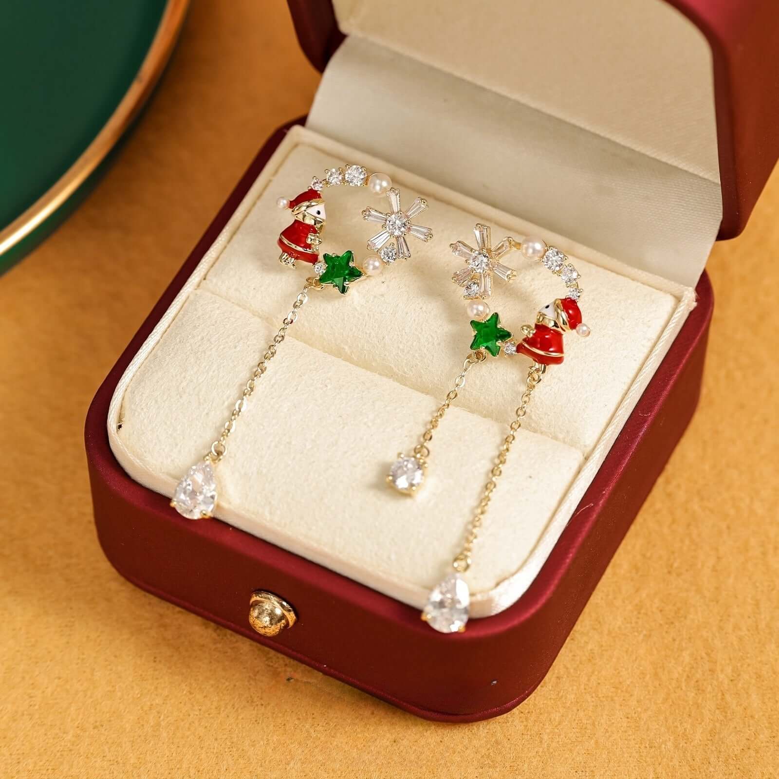 Asymmetric Santa Claus Earrings - Christmas Stocking Stuffers for Women | Festive Holiday Jewelry Gift for Parties & Xmas Celebrations | AE1656