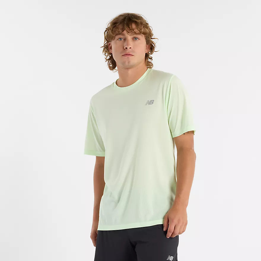 New Balance Men's Running T-Shirt - Lightweight, Breathable & Moisture-Wicking Performance Shirt for Jogging, Gym & Outdoor Workouts