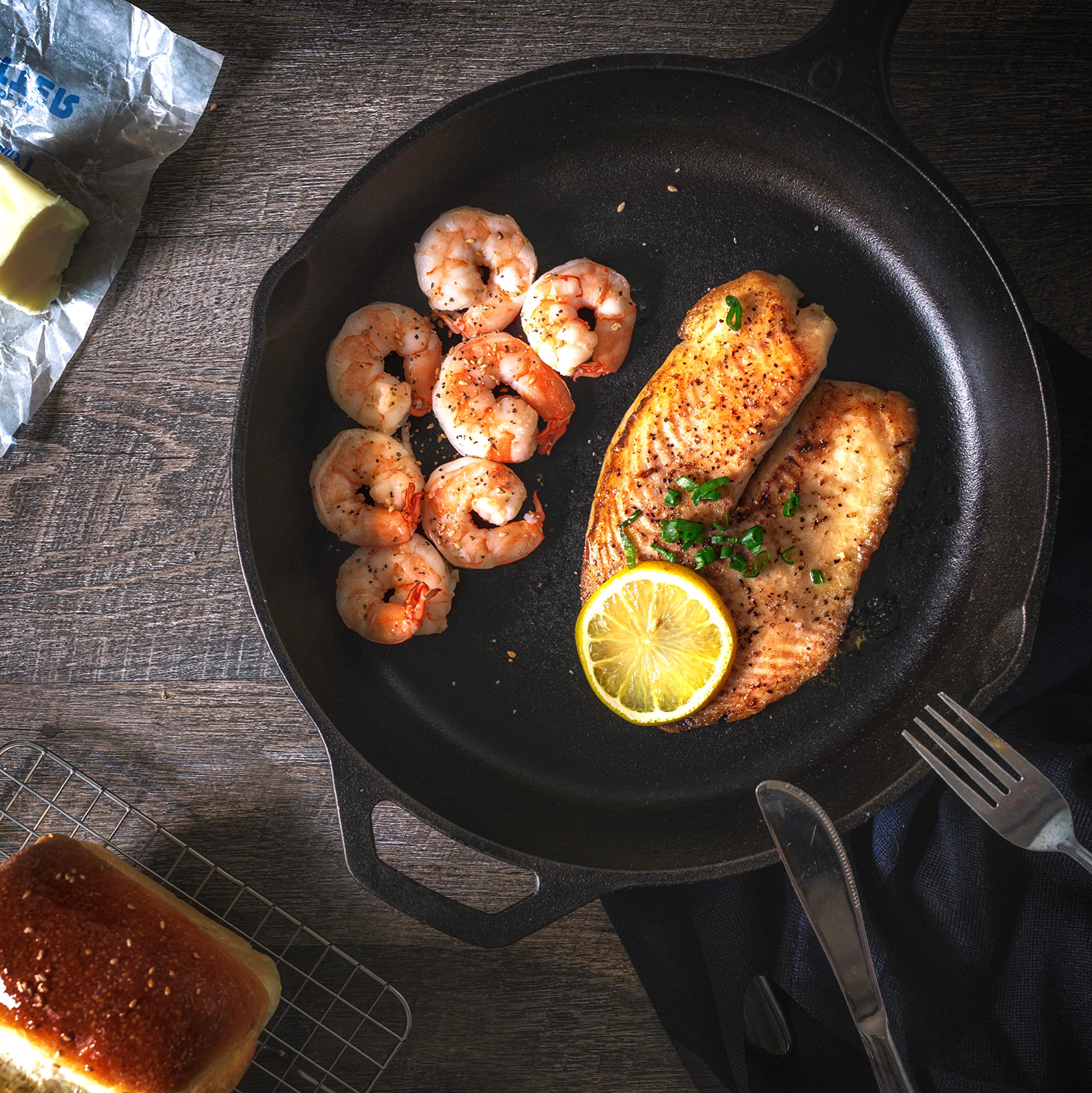 12 Inch Pre-Seasoned Cast Iron Skillet with Lid - Utopia Kitchen Saute Frying Pan for Indoor & Outdoor Cooking - Perfect for Grilling, Searing, and Stir-Frying - Black Chef's Pan for Stovetop, Oven & Campfire Use