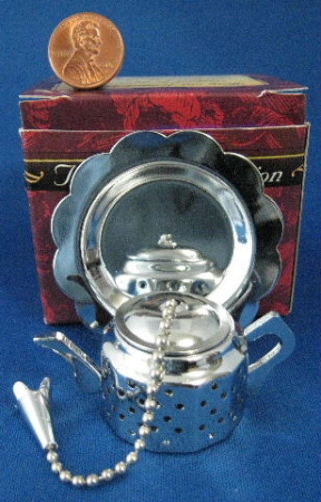 Stainless Steel Teapot-Shaped Tea Infuser with Drip Tray - Loose Leaf Tea Strainer for Perfect Brewing | Ideal for Home, Office & Gift Giving