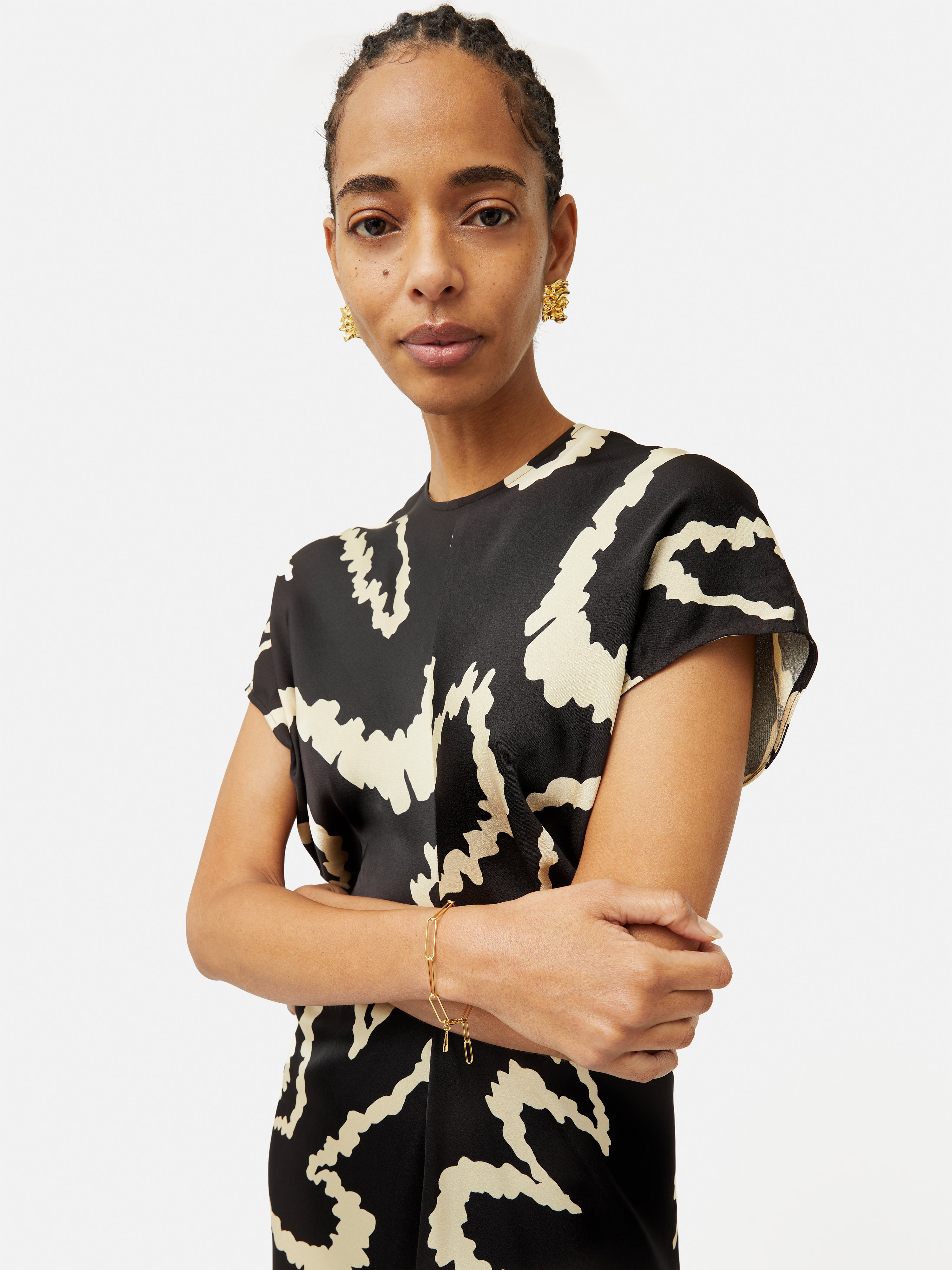 Hydra Coral Satin Crepe Dress for Women - Elegant Black Evening Gown | Perfect for Cocktail Parties, Weddings & Special Occasions