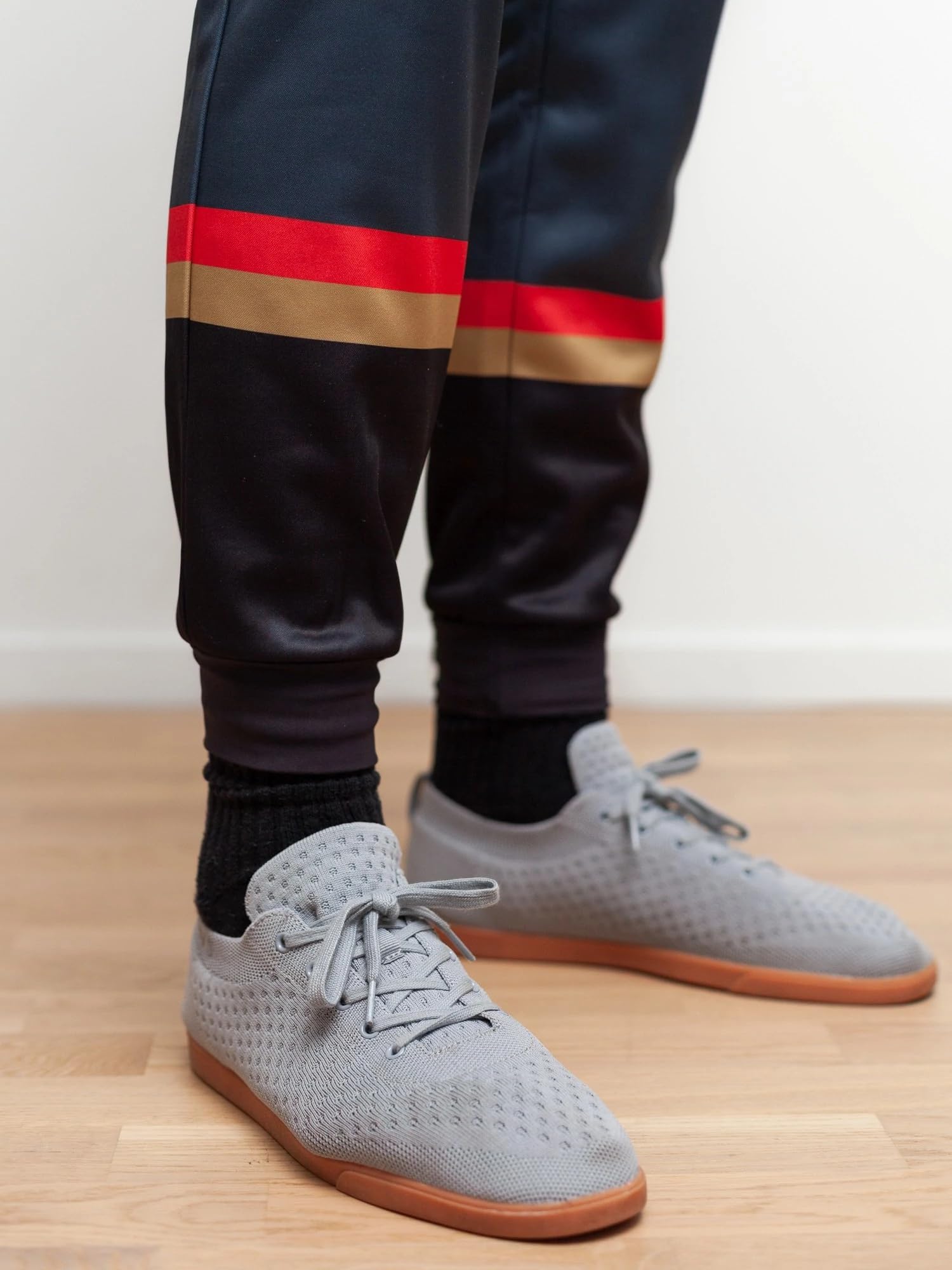 Calhoun NHL Vegas Golden Knights Hockey Jogger Sweatpants for Men - Comfortable Athletic Lounge Pants for Game Day, Workout & Casual Wear