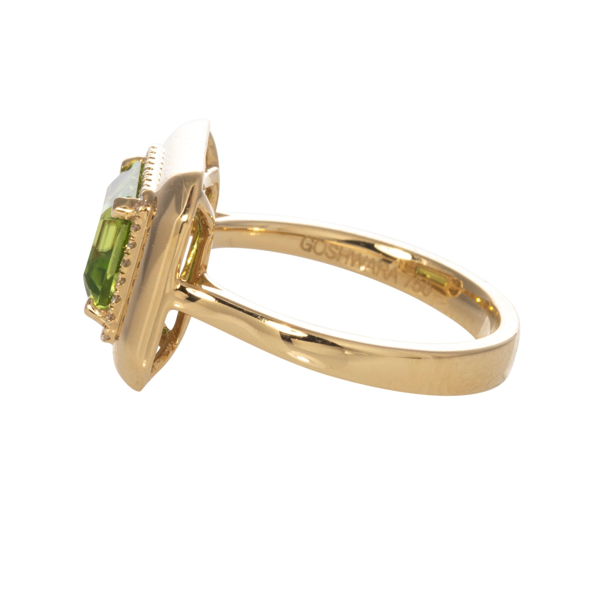 Goshwara 18K Gold Emerald Cut Peridot & Diamond Ring for Women | Elegant Green Gemstone Jewelry for Engagement, Anniversary & Special Occasions