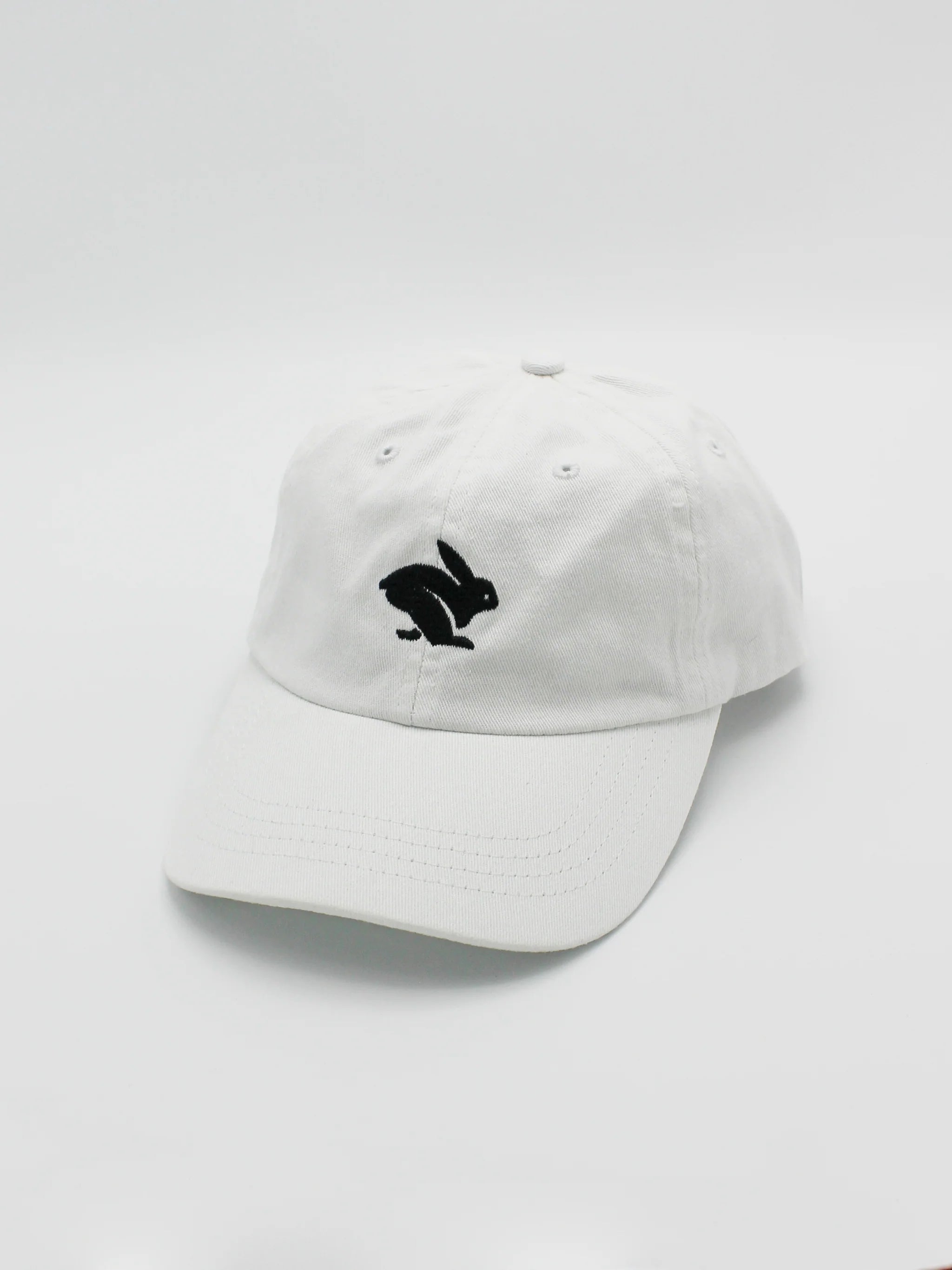 White / Soothing Sea