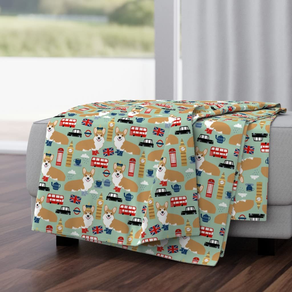 Soft Plush Minky Throw Blanket 50x70 Inches - Corgi Dog London British Pet Portrait Print Cozy Blanket for Bed, Sofa & Gift