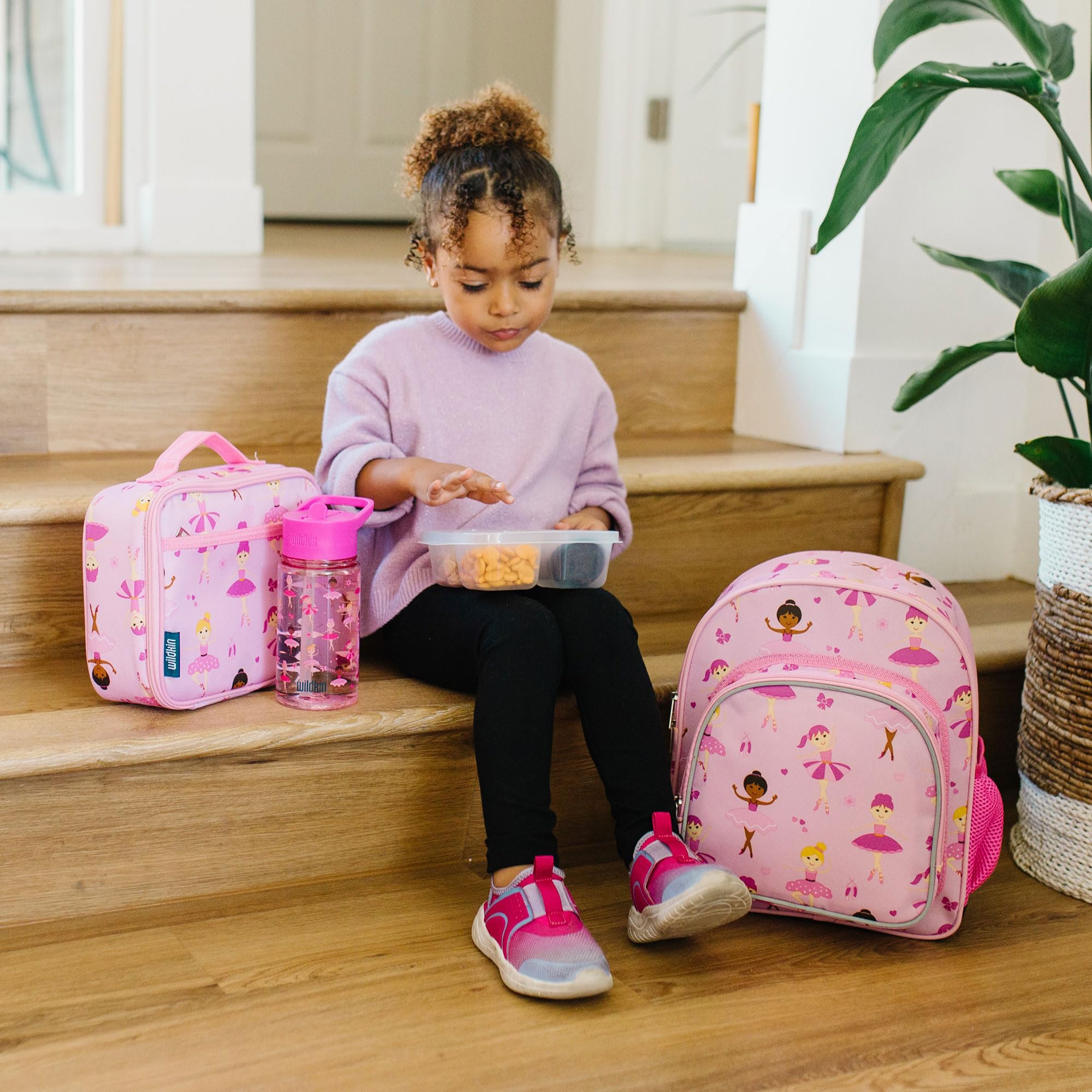 Wildkin Insulated Lunch Box for Kids - School & Travel Snacks (Ballerina)