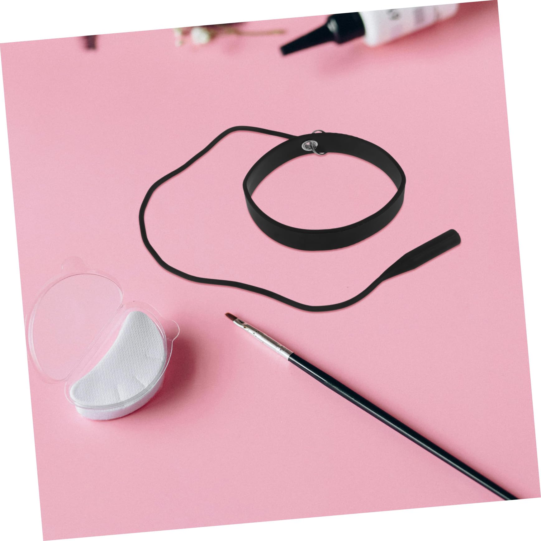 Professional Silicone Eyelash Tweezers Holder Wristband - Ergonomic Lash Extension Tool Protector for Makeup Artists & DIY Beauty (Perfect for Salon, Home Use & Travel)