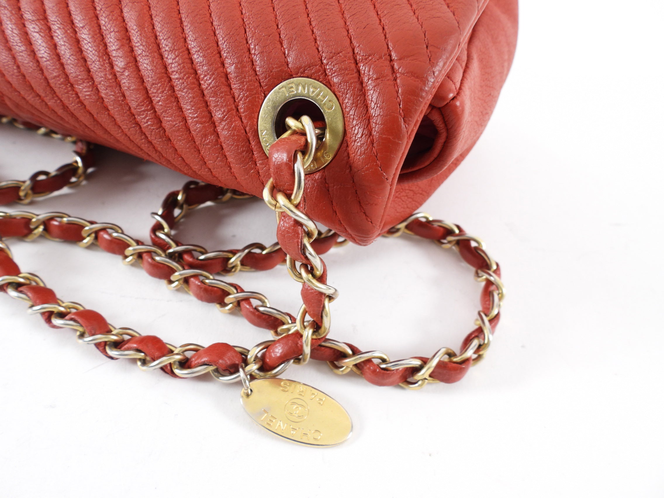 Chanel Chevron Quilted Small Flap Bag in Red - Luxury Crossbody Purse for Women, Perfect for Date Night & Special Occasions