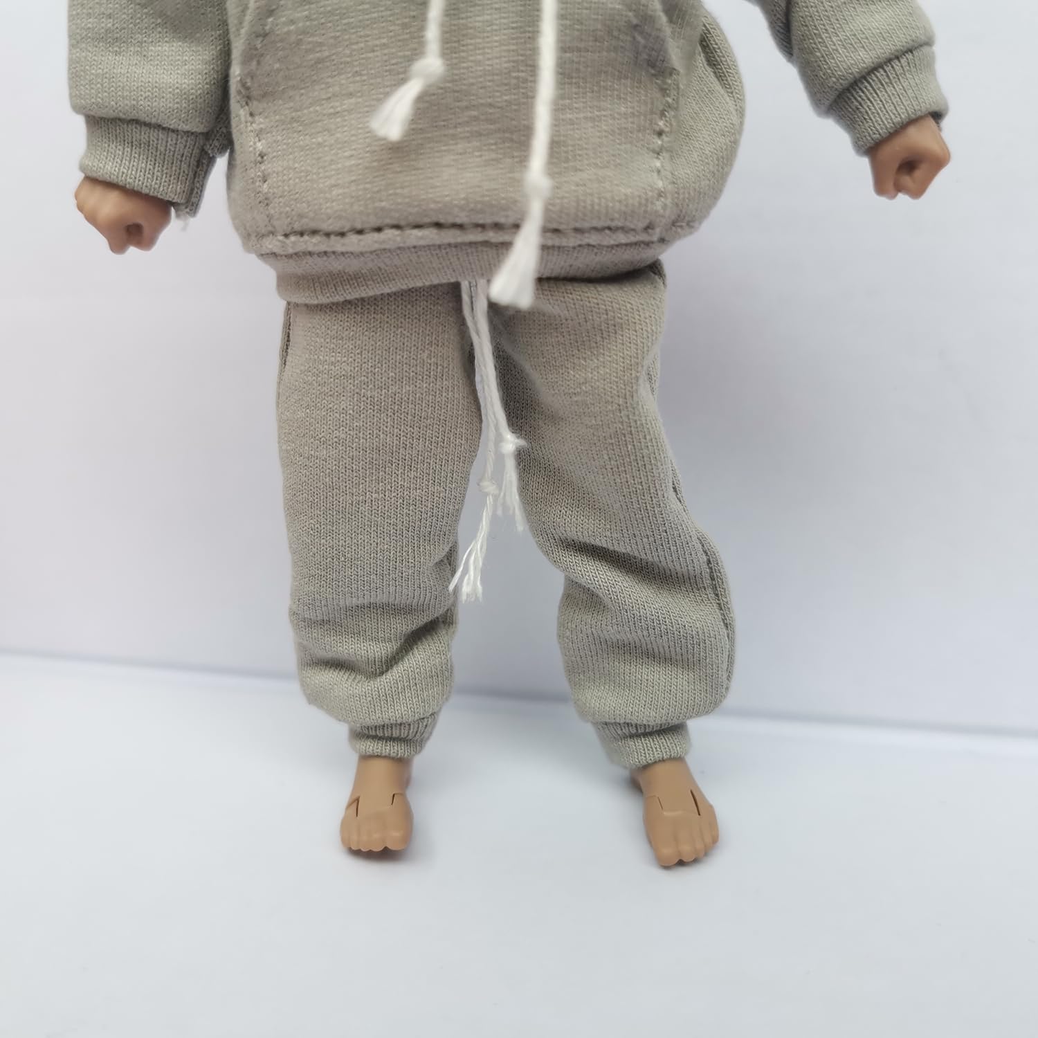 1/12 Scale Male Action Figure Clothes Set - Gray Hoodie & Pants for 6-inch Dolls - Perfect for Collectors, Customization and Diorama Displays