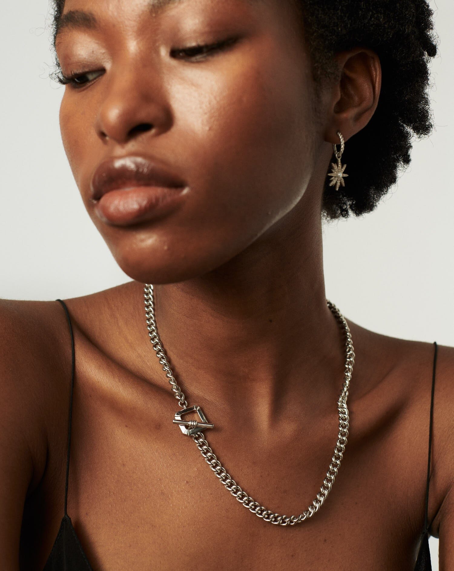 Lucy Williams T Bar Chain Necklace - Silver Plated Jewelry for Women | Elegant Layering Necklace for Everyday Wear, Date Night & Special Occasions