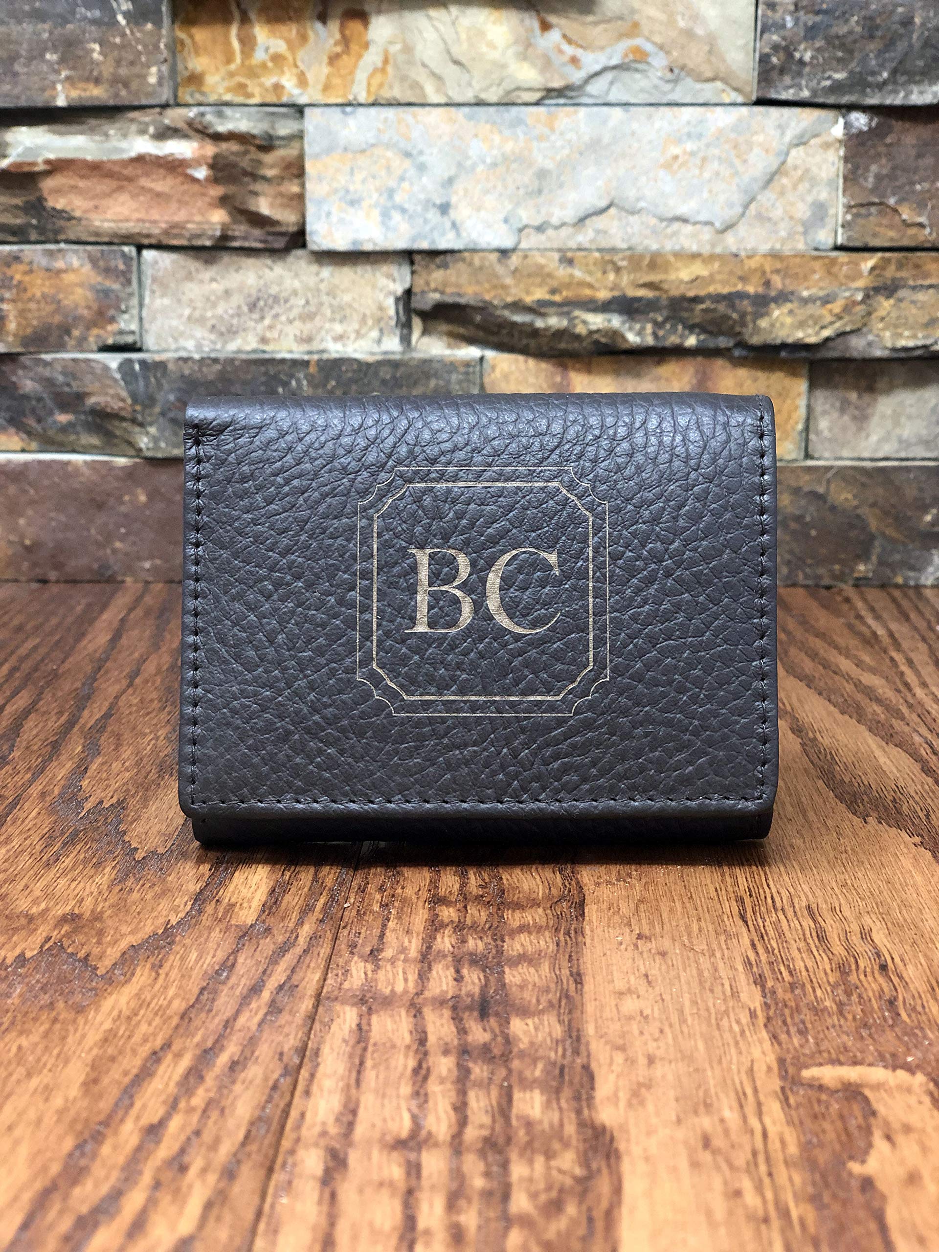 Personalized Tri-fold Leather Wallet with ID Window - RFID Blocking, Multiple Card Slots & Cash Pocket - Perfect for Men & Women, Everyday Carry & Travel Essentials