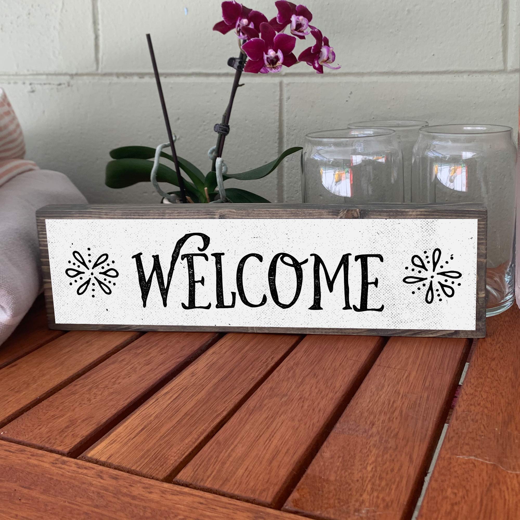 Rustic Welcome Wooden Sign - Medium Size with Metal Accents for Home Decor, Farmhouse Style Entryway & Front Door Decorations
