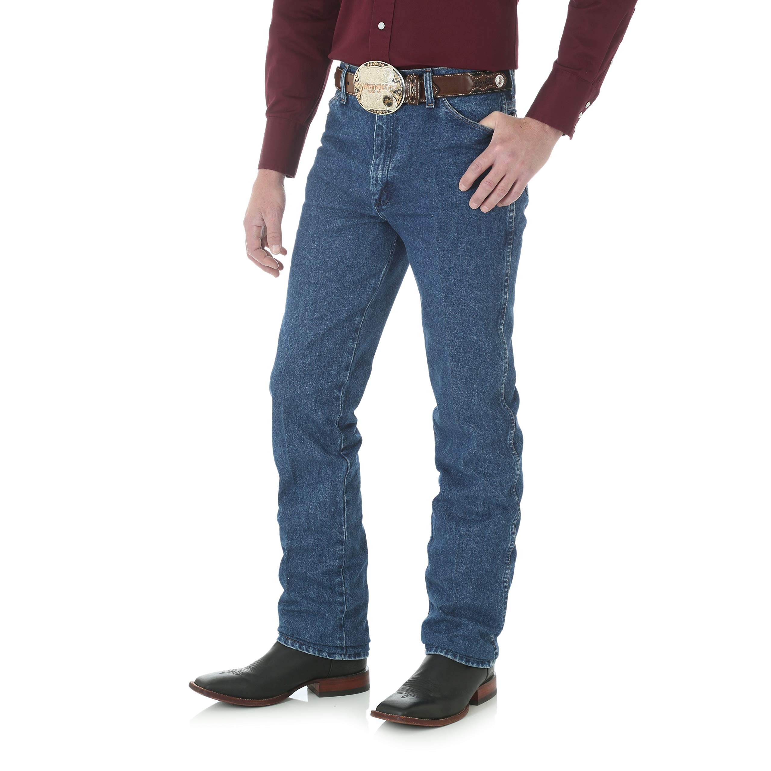 Wrangler Men's Straight Fit Jeans - Classic Comfort for Everyday Wear | Perfect for Casual Outfits, Work & Outdoor Activities