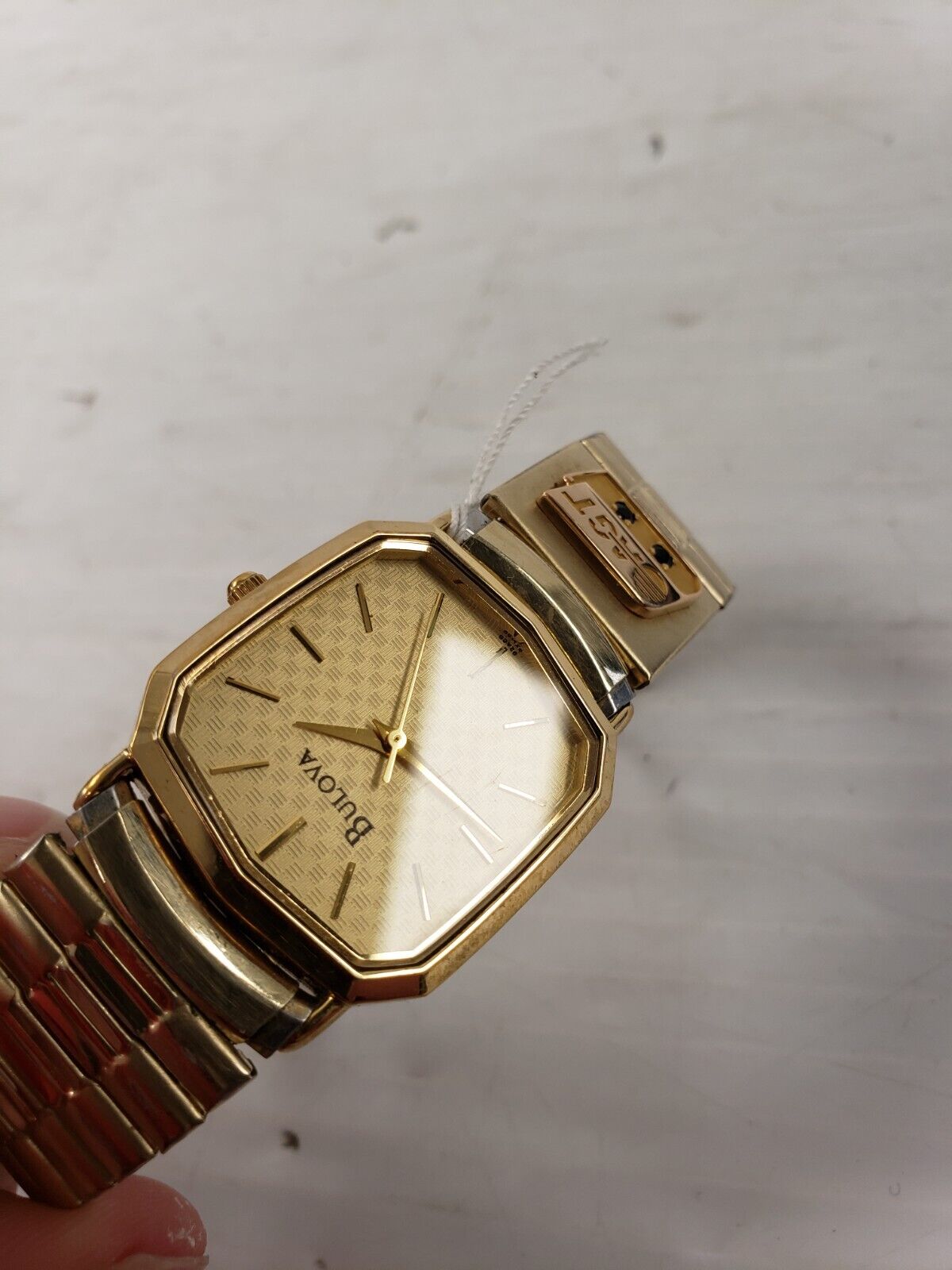 Bulova Quartz T5 Watch for Men - Waterproof & Stainless Steel - Elegant Dress Watch for Business, Casual & Formal Occasions