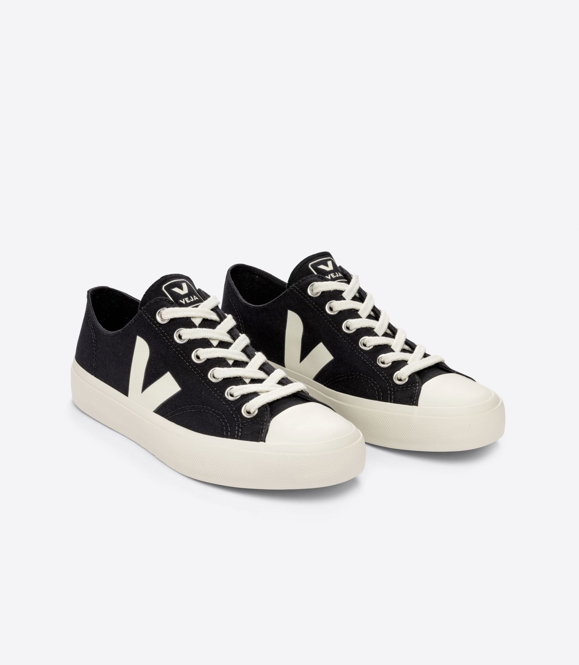 Veja Wata II Low Canvas Sneakers in Black Pierre - Stylish & Sustainable Vegan Shoes for Men & Women | Perfect for Casual Wear, Work & Everyday Comfort