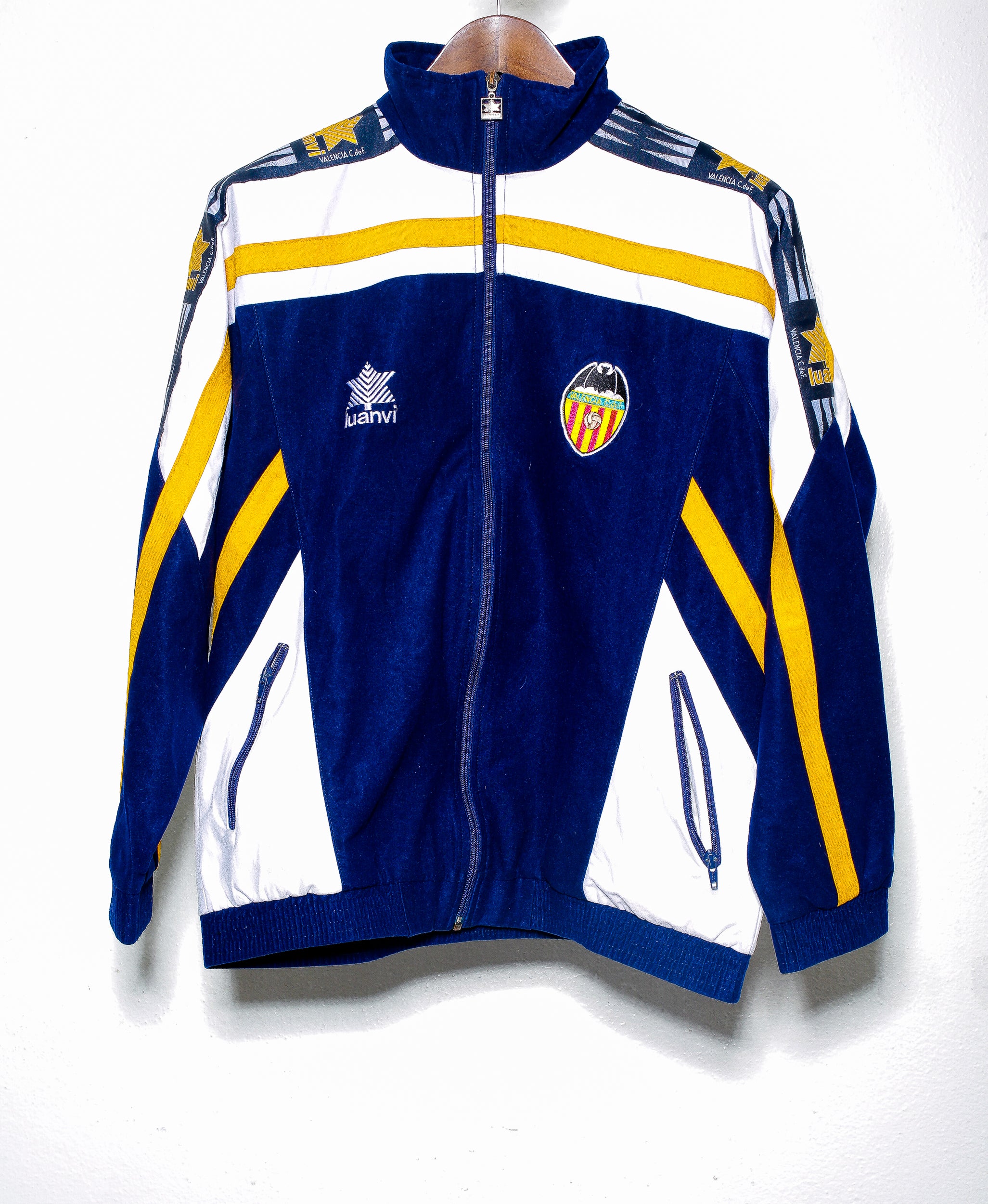 1998 Valencia Jacket - Men's Lightweight Waterproof Windbreaker (Size L) - Perfect for Hiking, Camping & Outdoor Adventures