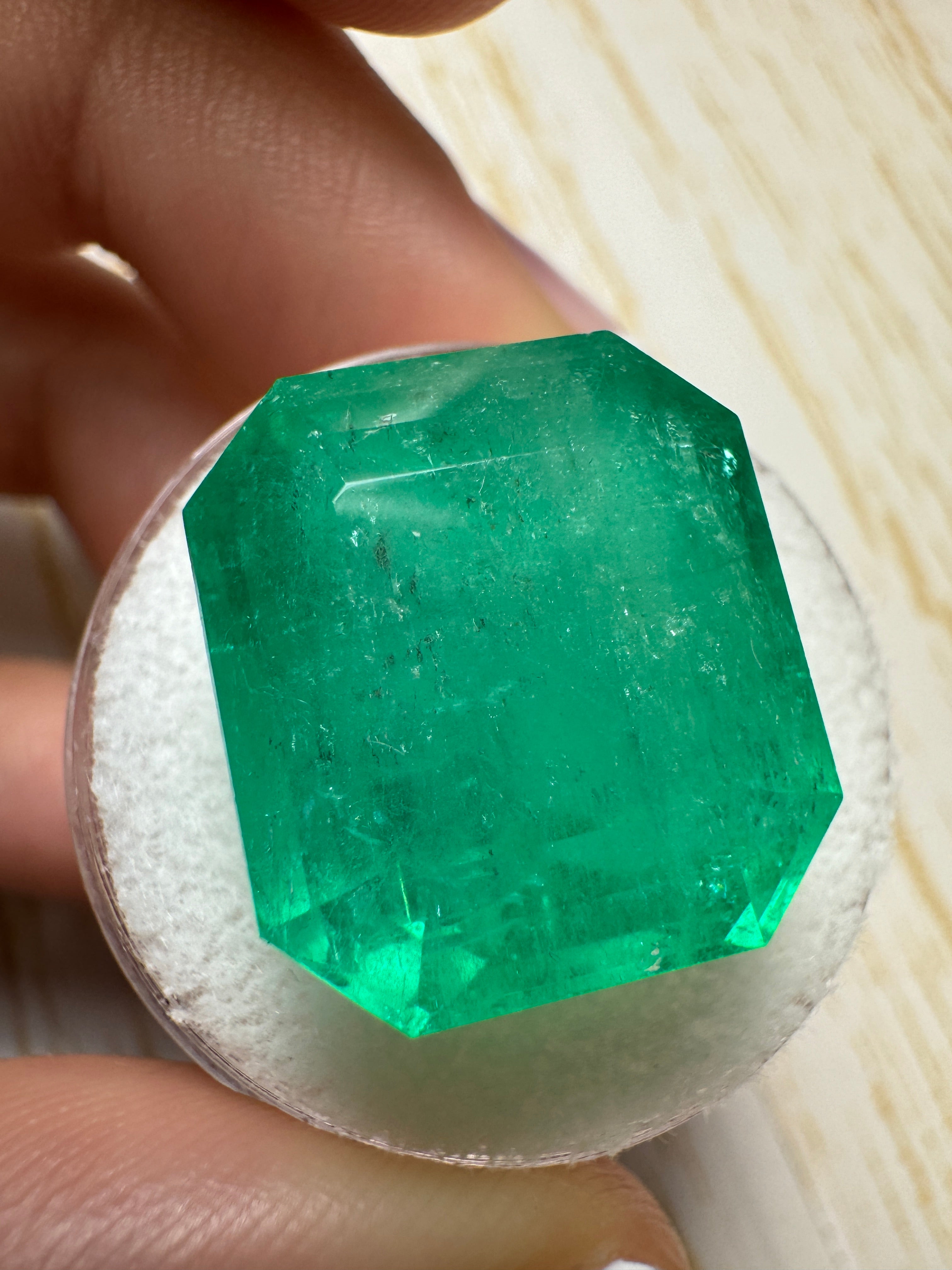 23.85 Carat Natural Colombian Emerald Loose Gemstone - 17x15.6mm Emerald Cut for Jewelry Making & Engagement Rings