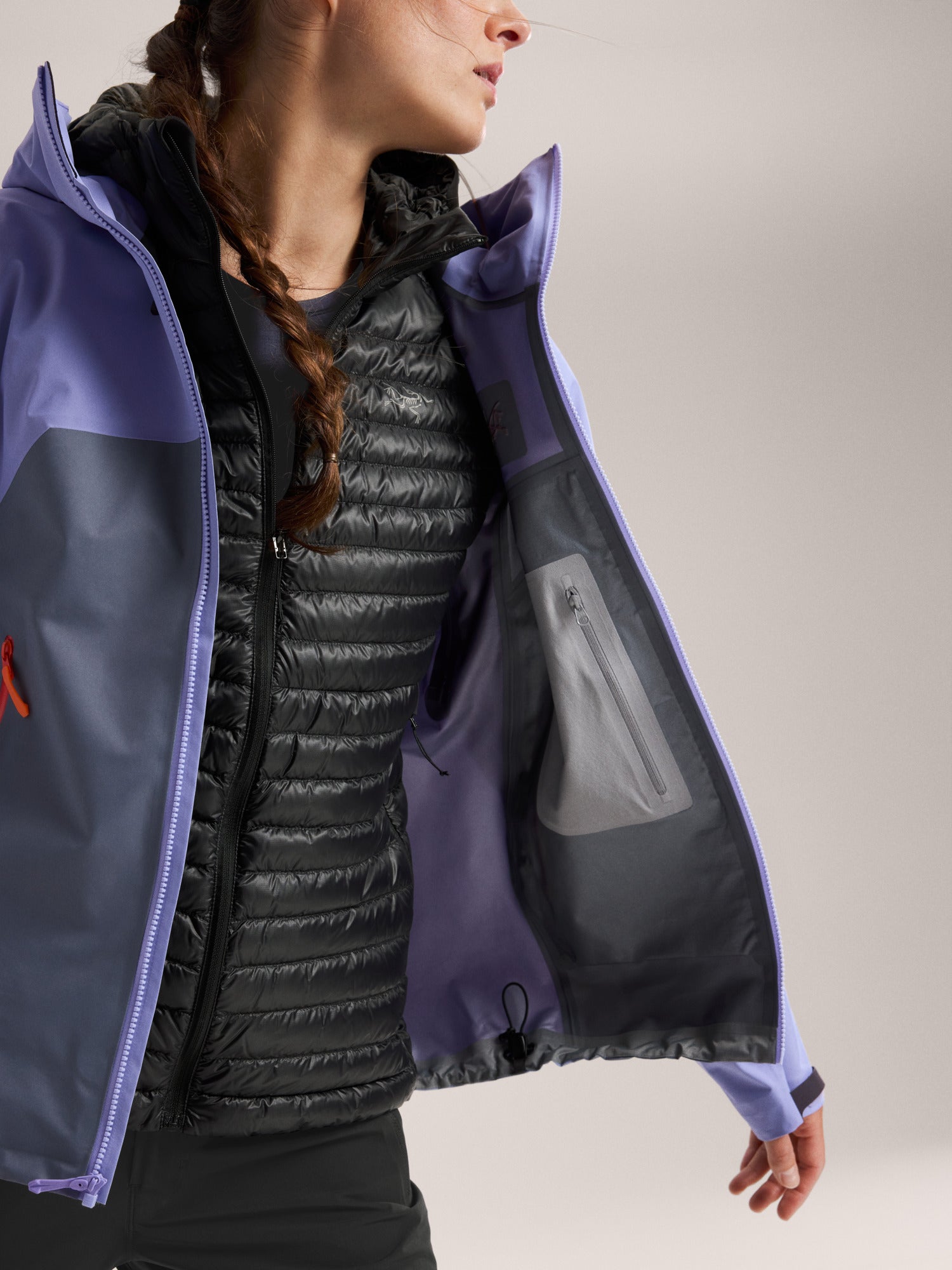 Women's Beta SL Jacket - Lightweight Waterproof Hiking Shell for Outdoor Adventures | Perfect for Trail Running, Camping & Travel