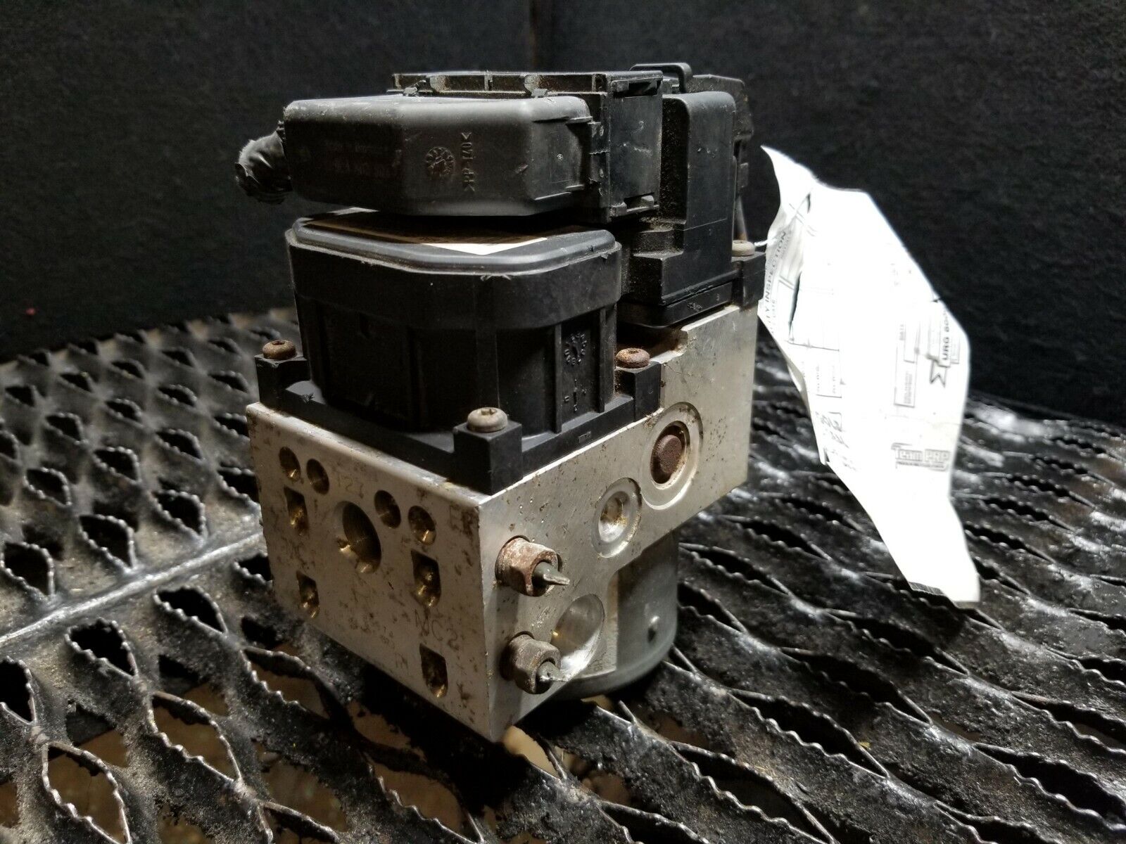 2001-2002 Honda Civic ABS Anti-Lock Brake Pump Control Module OEM 0265216823 #126 - Perfect for Brake System Repair & Maintenance