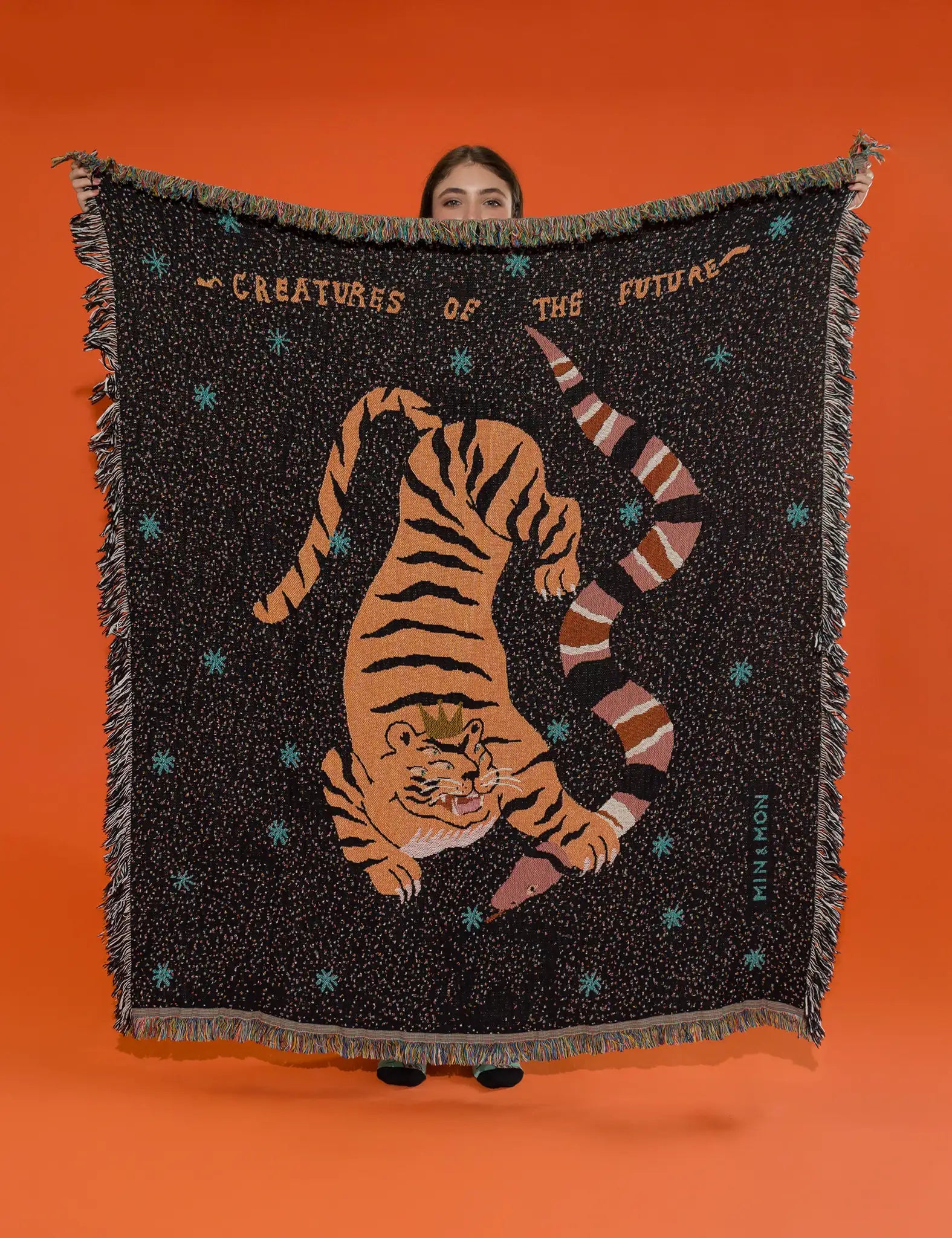 Soft Cotton Blanket - Ultimate Cuddle Companion for Cozy Nights | Perfect for Bed, Sofa & Travel | Creatures of the Future