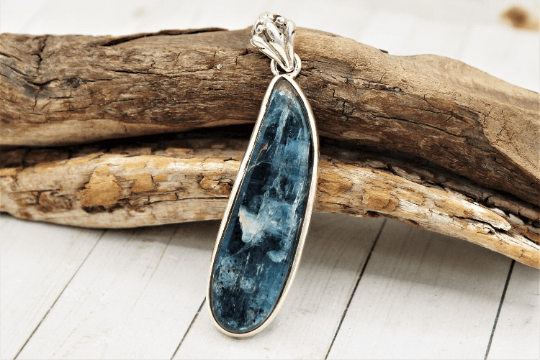 Natural Blue Kyanite Pendant Necklace - Healing Crystal Jewelry for Chakra Balancing & Energy Cleansing | Perfect for Meditation, Yoga & Spiritual Gifts