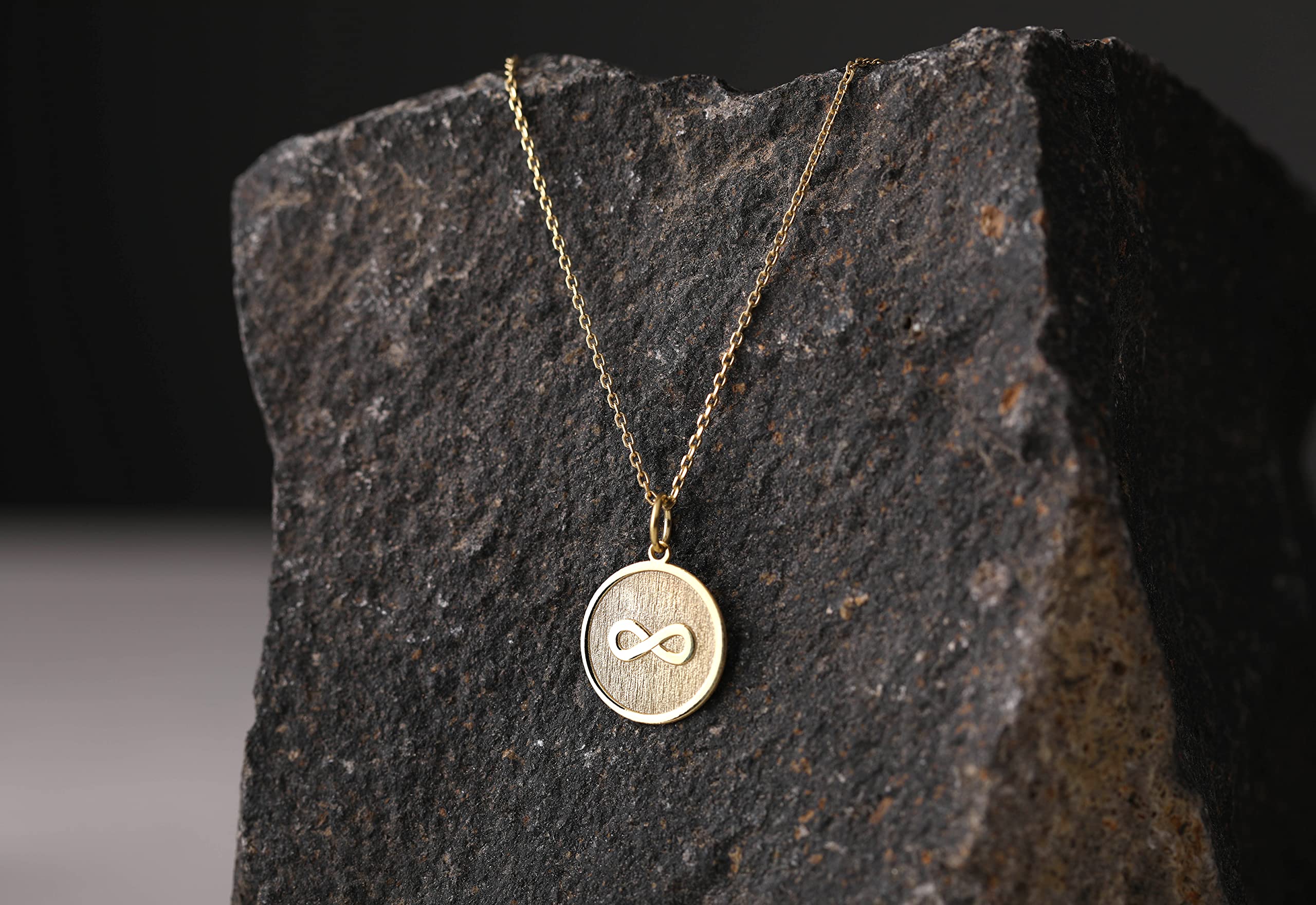 14K Gold Infinity Necklace - Personalized Name Pendant with Figure Eight Charm | Romantic Gift for Anniversary, Valentine's Day & Everyday Wear