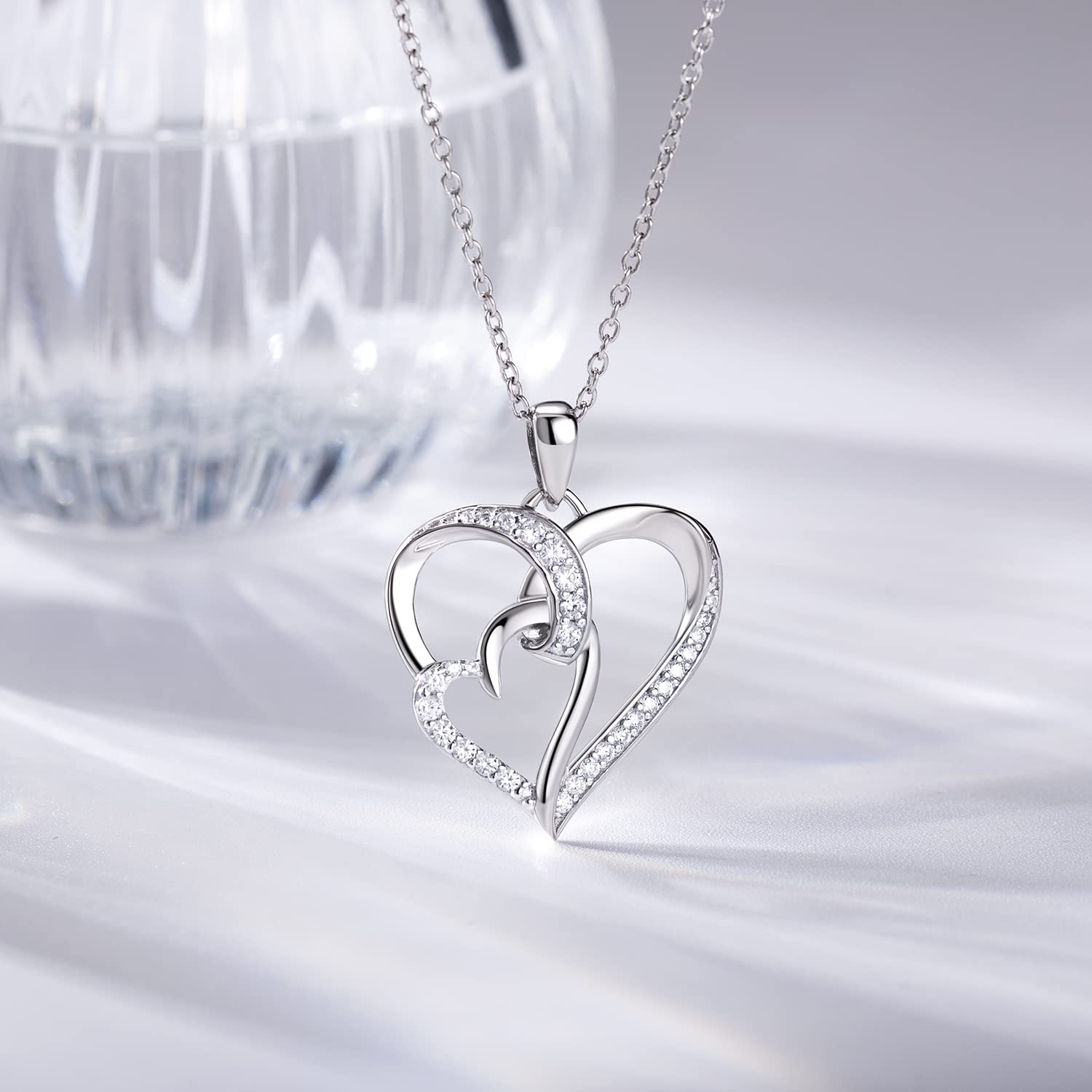 925 Sterling Silver Heart Necklace for Mom - Elegant Mother Daughter Jewelry Gift for Birthday, Anniversary & Special Occasions | Perfect for Everyday Wear, Date Nights & Heartfelt Moments