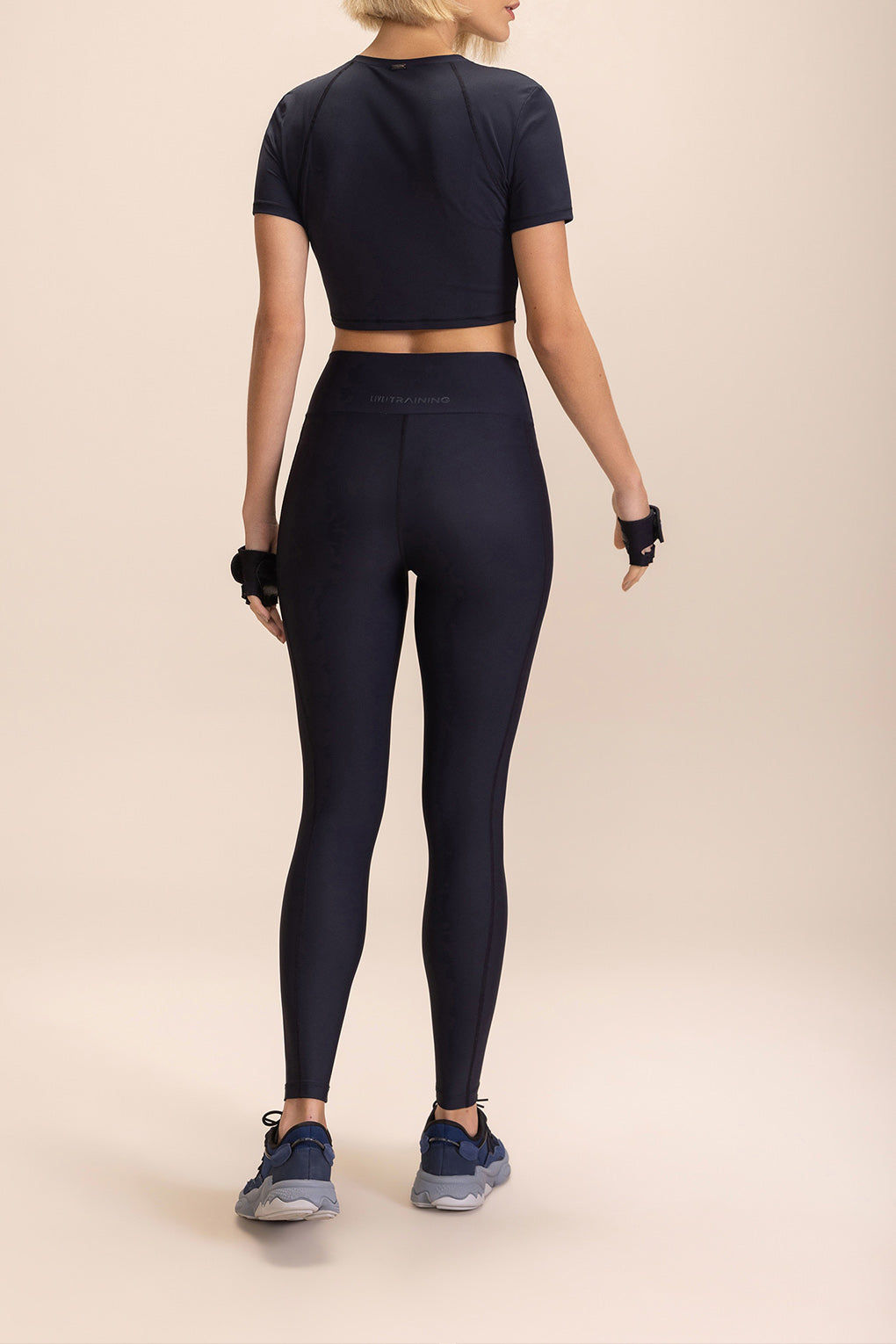 Trendy Women's Crop Skin T-Shirt - Soft & Stretchy Casual Tee for Summer Outfits, Gym, and Streetwear