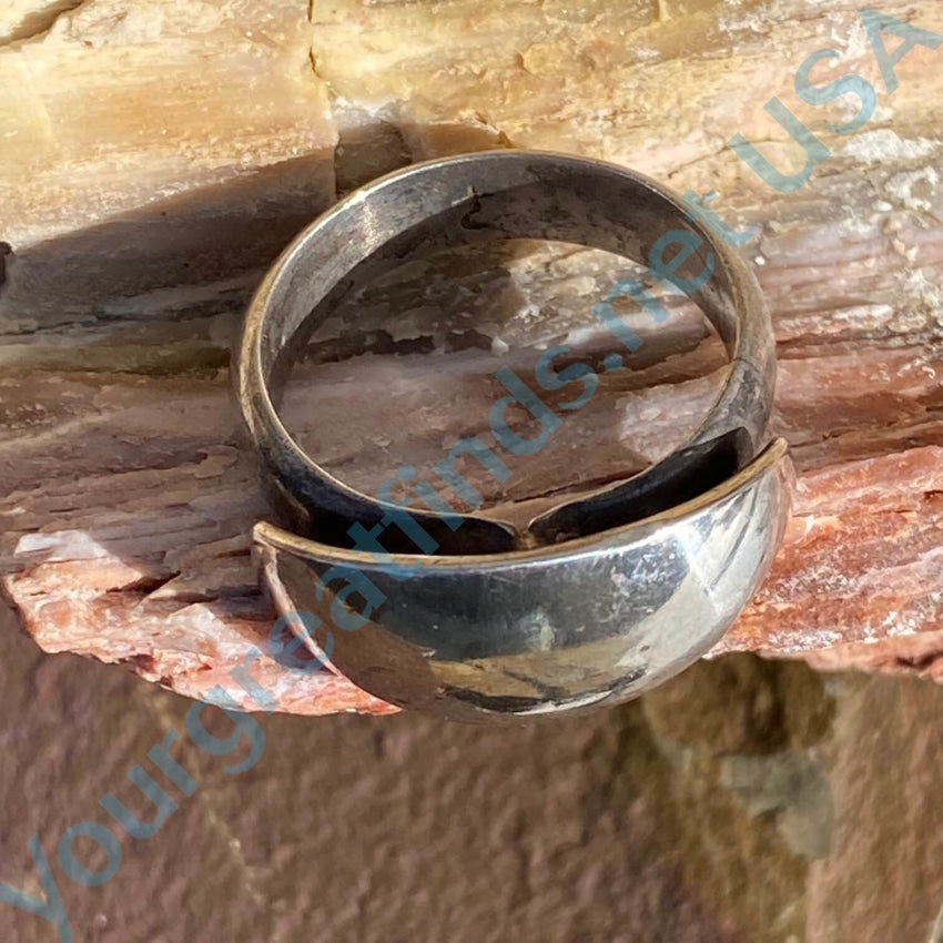 Sterling Silver Modernist Band Ring Size 10.5 - Minimalist Wedding Band for Men & Women - Perfect for Engagement, Anniversary & Everyday Wear