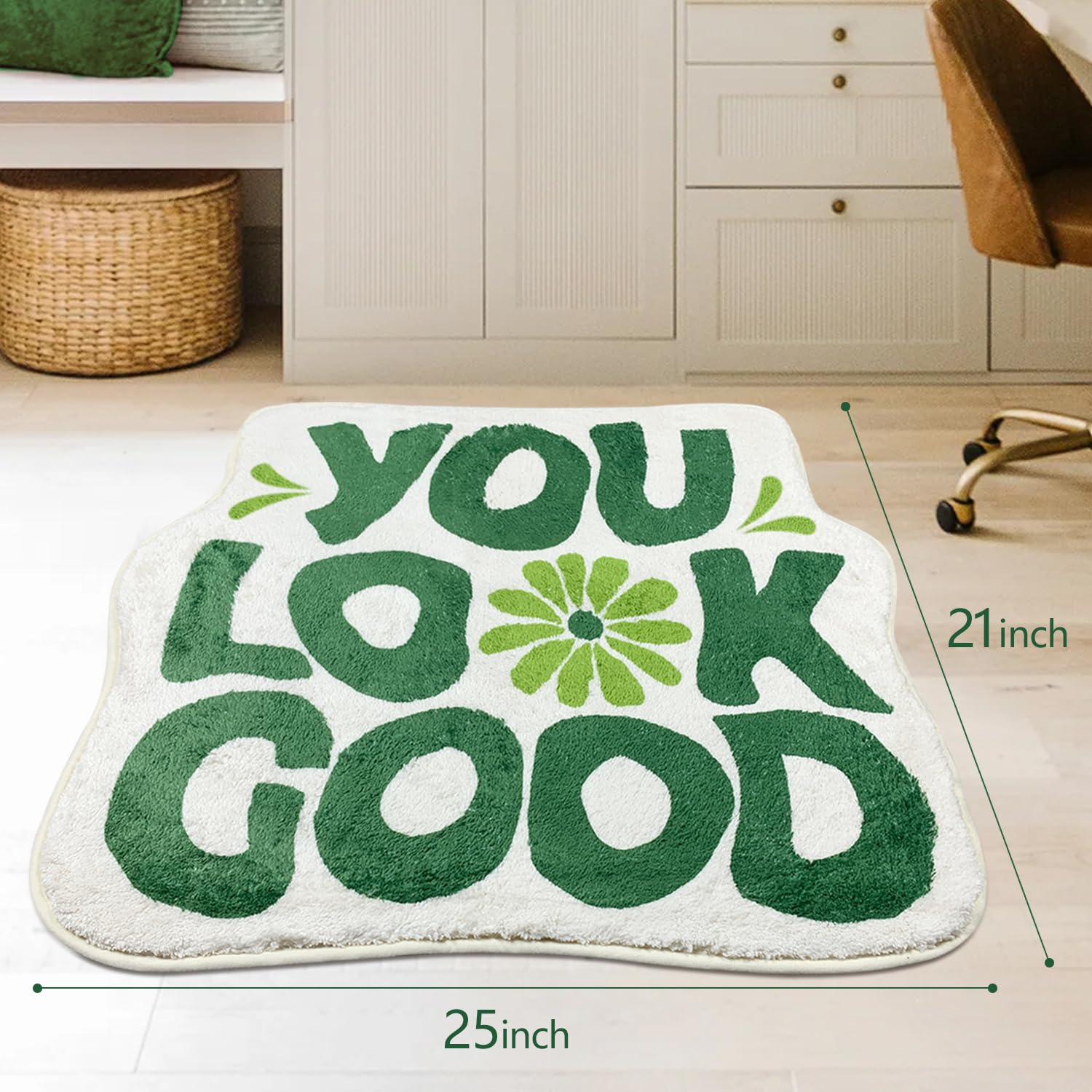 Soft Absorbent Non-Slip Microfiber Bath Mat - Cute Green Flower Design for Bathroom & Shower - 21x25 Inch Washable Rug - Perfect for Preppy Decor, Kids' Bathrooms & Spa-Like Retreats