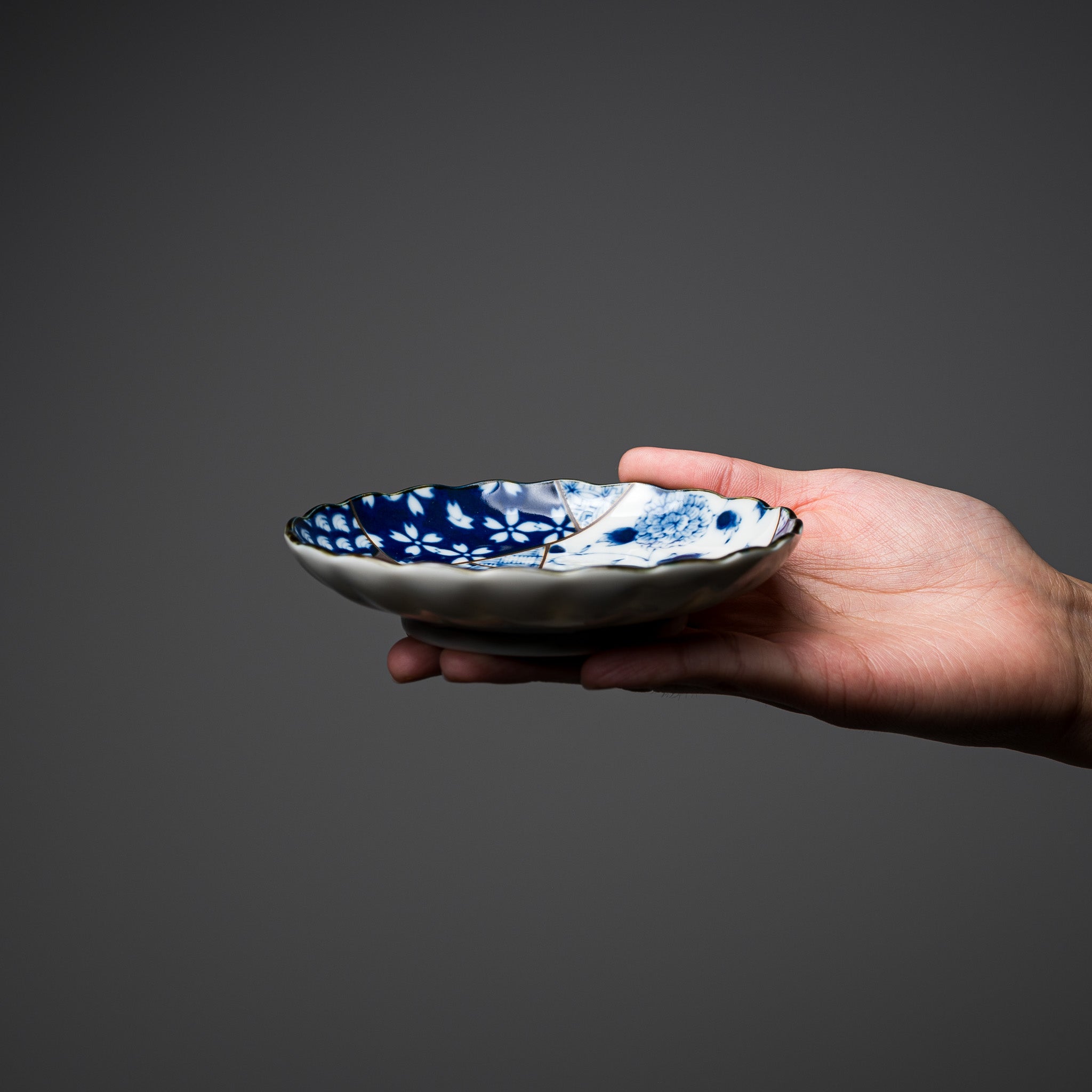 Mino Ware Japanese Ceramic Side Dish Plate 12cm - Handcrafted Sometsuke Blue & White Design - Perfect for Sushi, Appetizers, and Small Portions