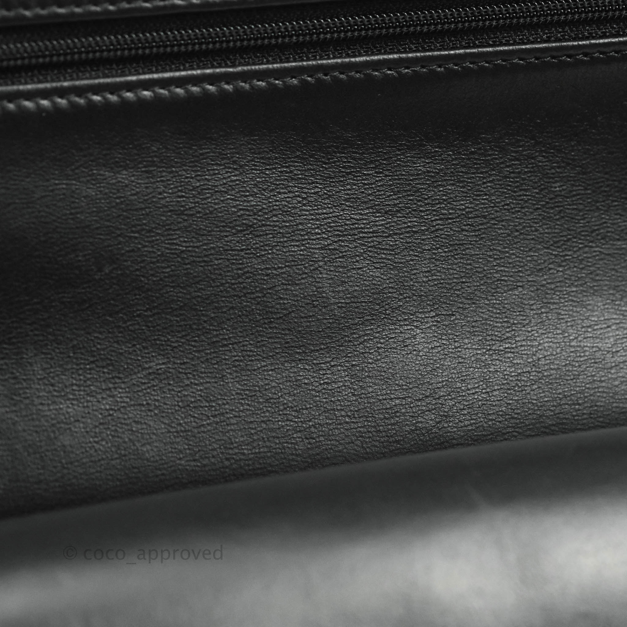 Chanel Classic Medium Double Flap Bag Black Lambskin Leather with Gold Hardware - Luxury Handbag for Women, Perfect for Evening Events & Special Occasions